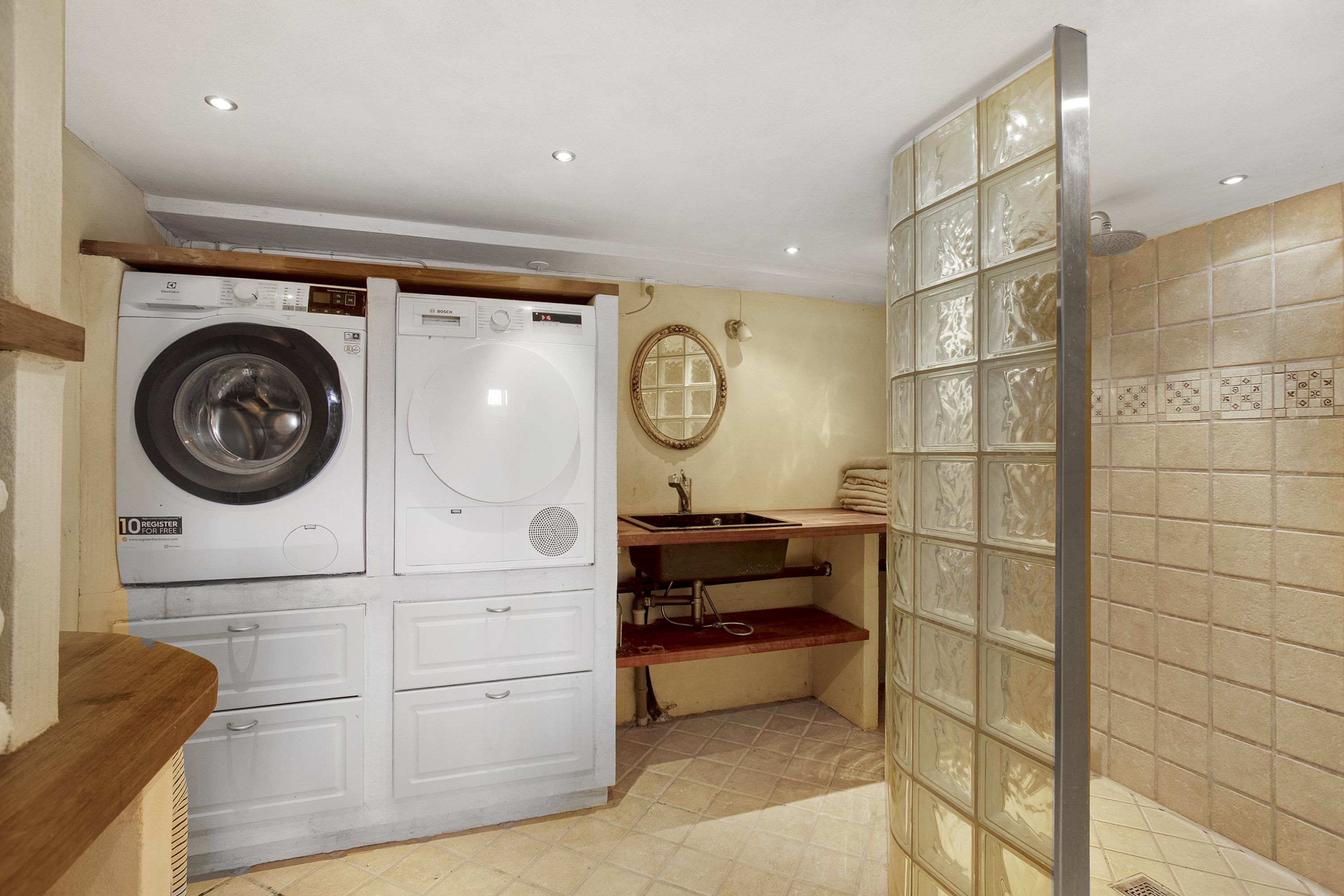 Fremhævet andet billede i fuldskærmstilstand. Billede af Helmsvej 6A, Regattakvarteret, 2880 Bagsværd