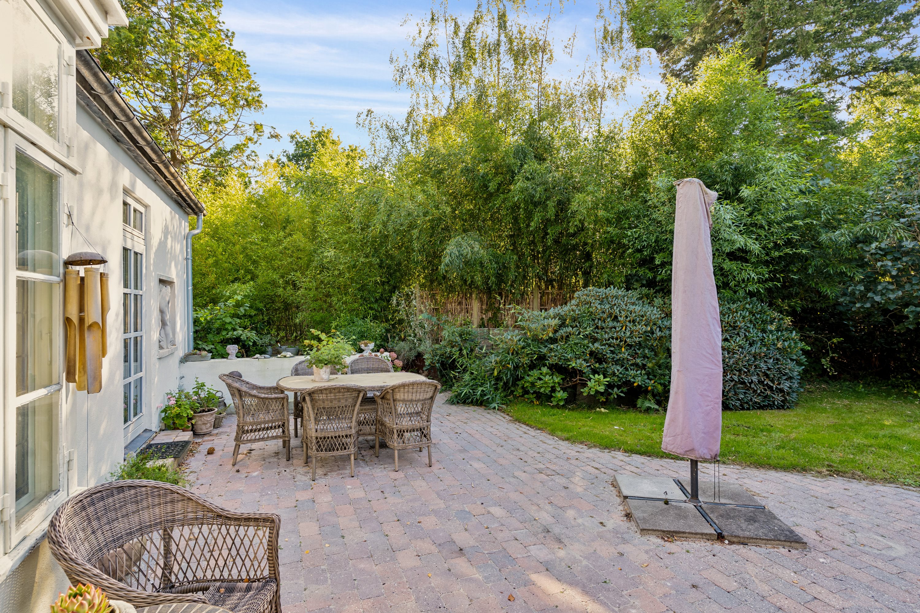 Fremhævet have billede i fuldskærmstilstand. Billede af Helmsvej 6A, Regattakvarteret, 2880 Bagsværd