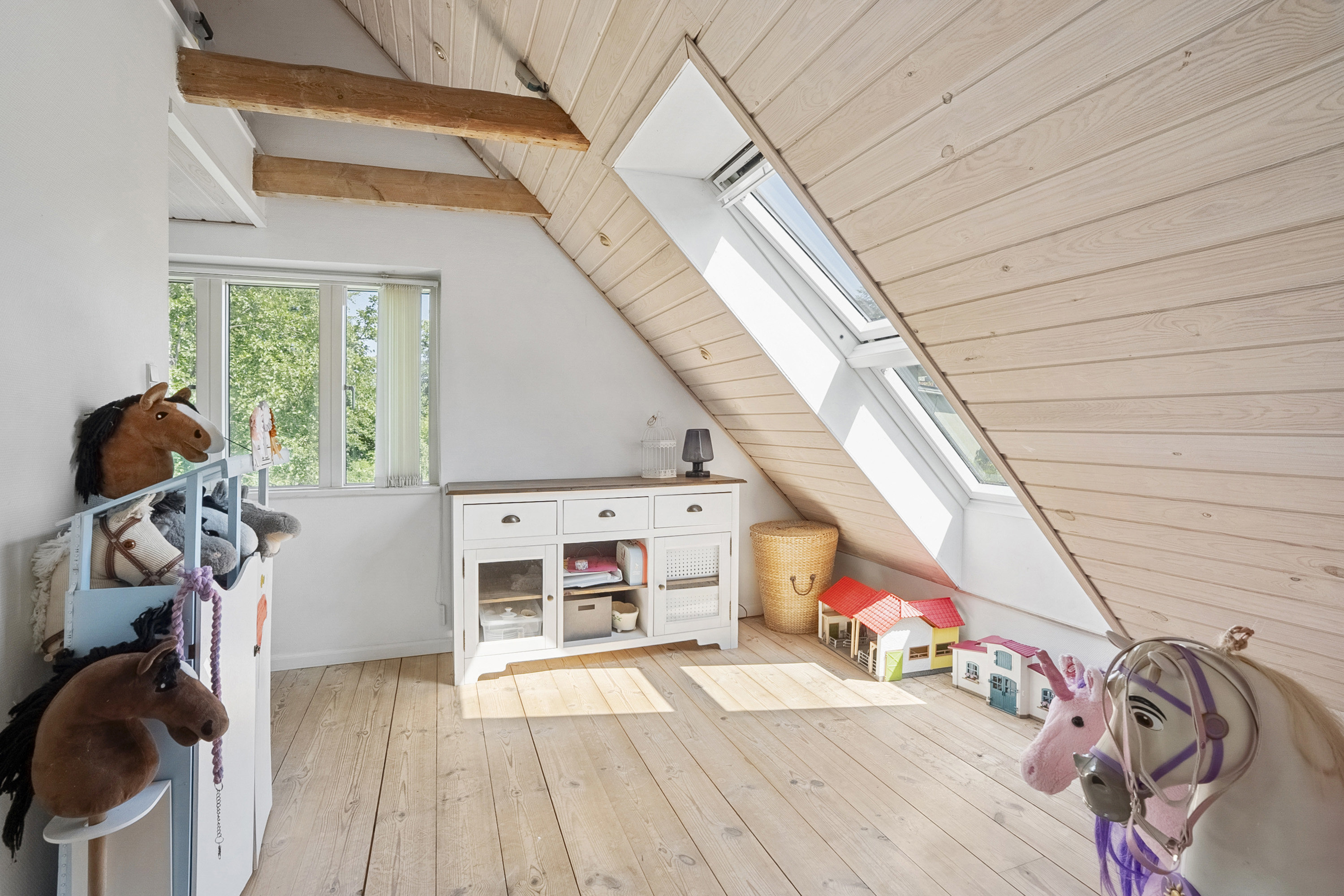 Fremhævet  billede i fuldskærmstilstand. Billede af Skovbrynet 14, 8763 Rask Mølle