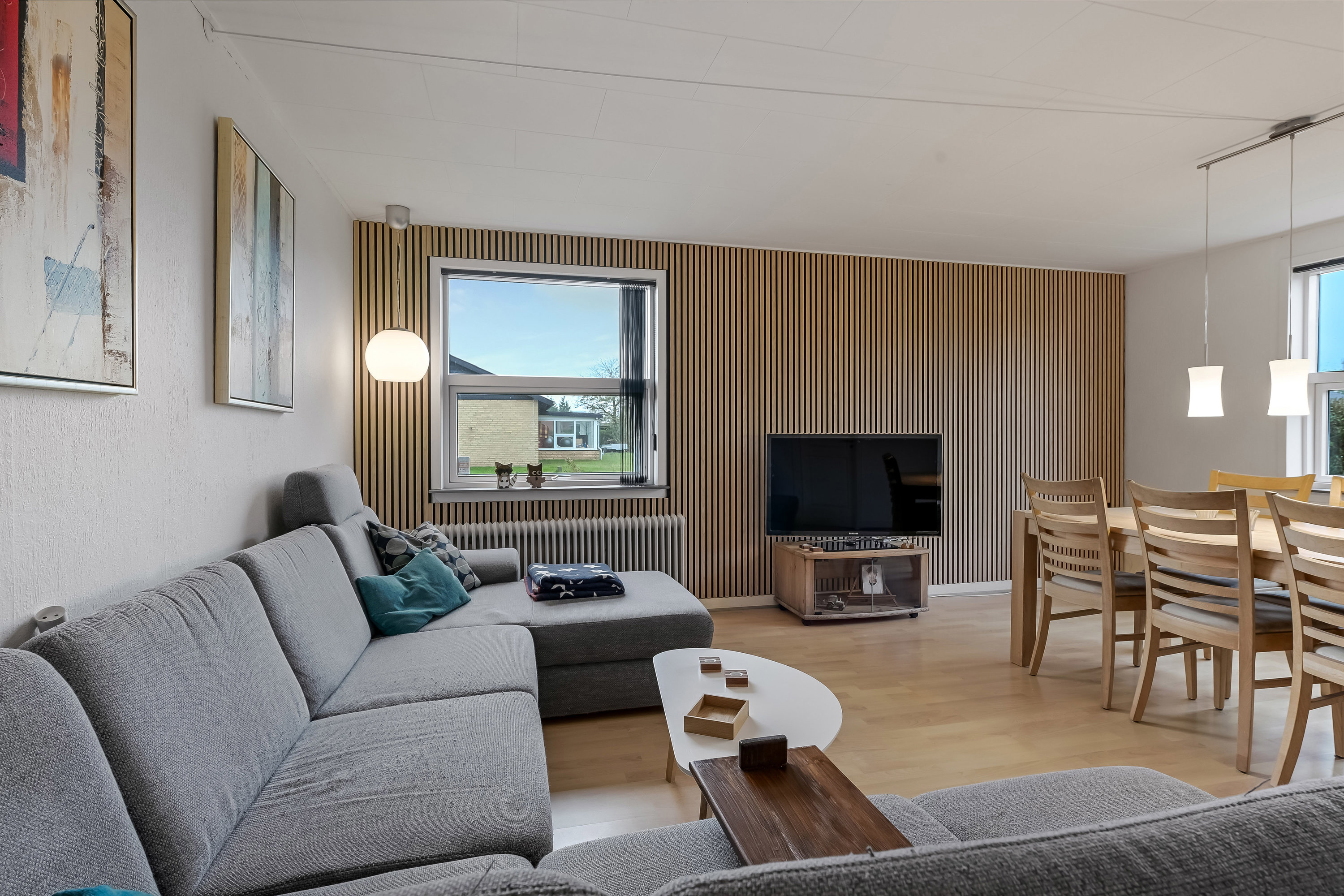 Fremhævet stue billede i fuldskærmstilstand. Billede af Bygvænget 33, 7200 Grindsted