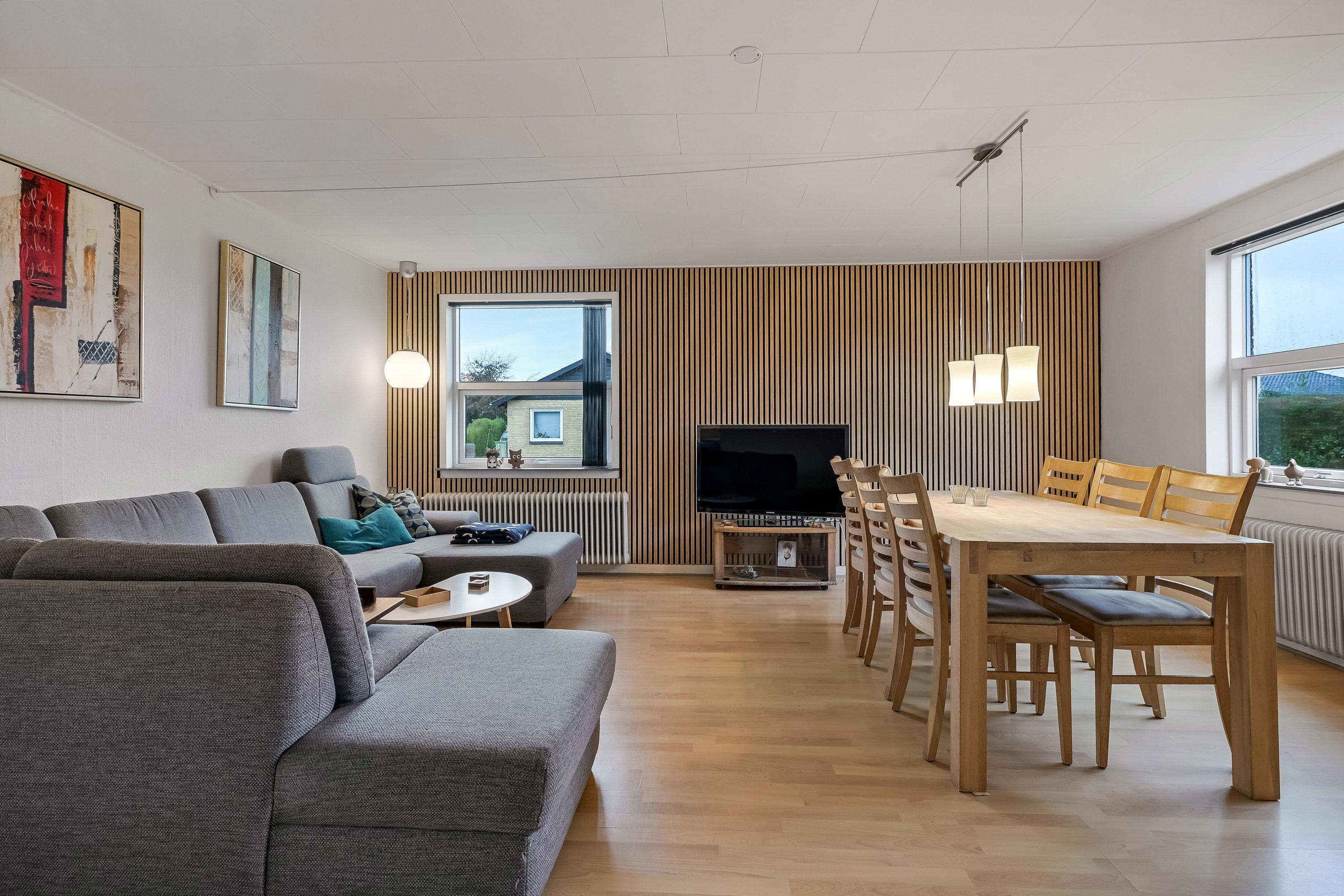 Fremhævet stue billede i fuldskærmstilstand. Billede af Bygvænget 33, 7200 Grindsted