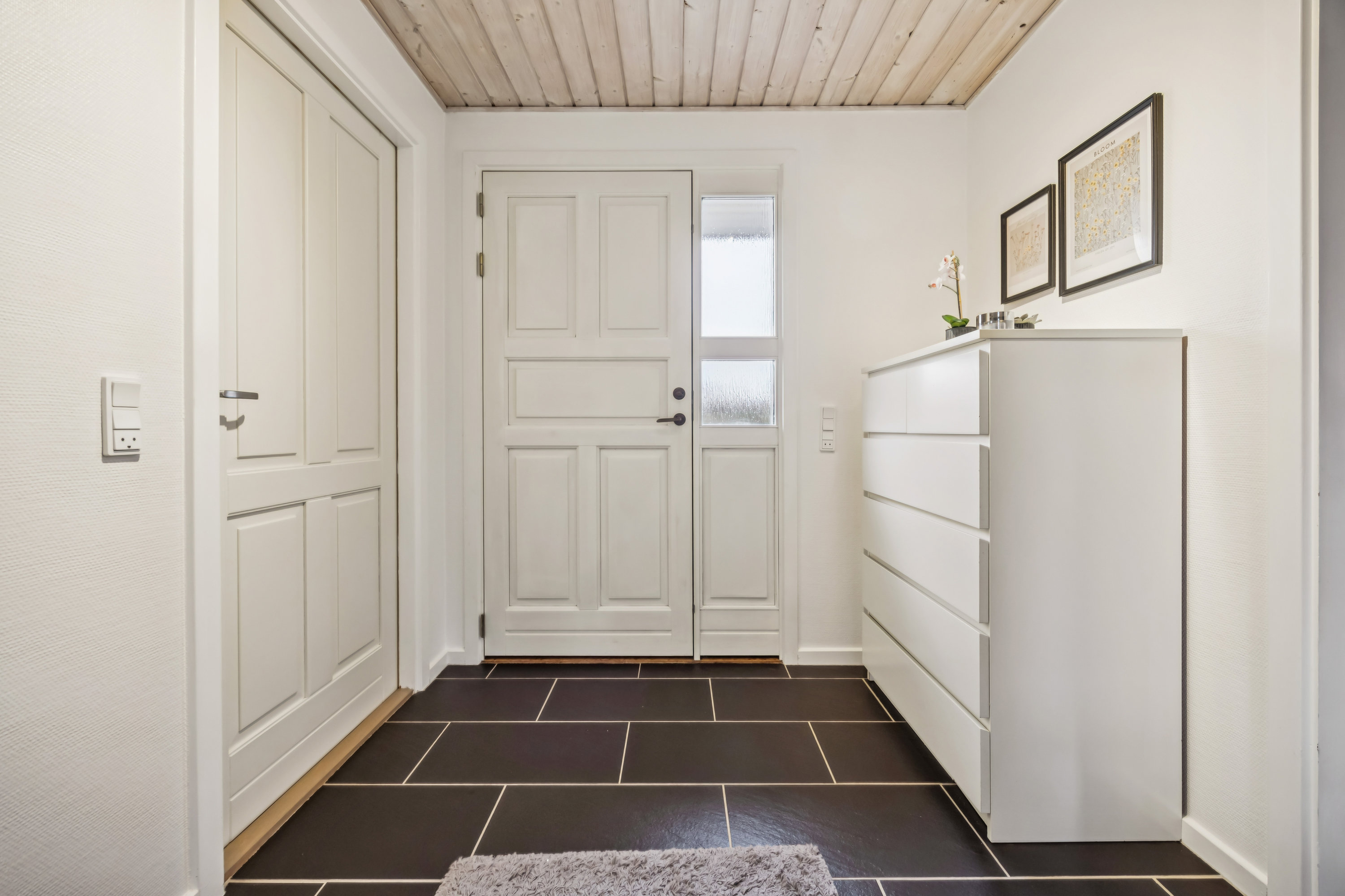 Fremhævet entré billede i fuldskærmstilstand. Billede af Haslundparken 102, Vester Hassing, 9310 Vodskov