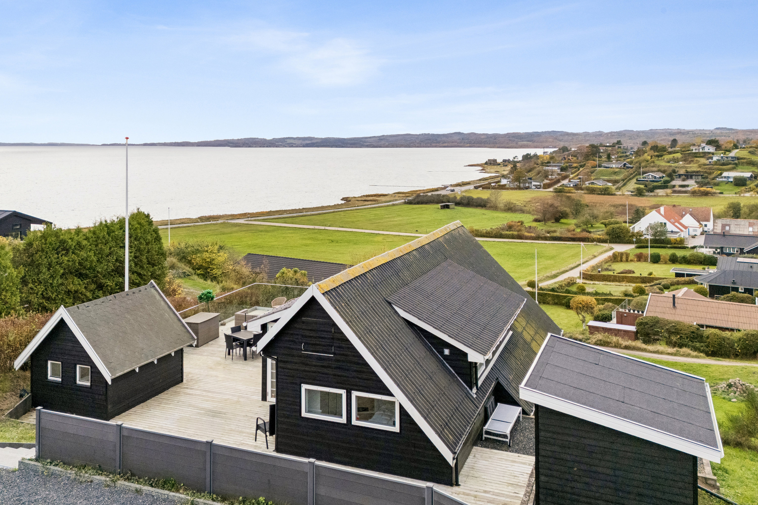 Miniaturebillede 1: luftfoto. Billede af Stenbidervej 13, Egsmark Strand, 8400 Ebeltoft