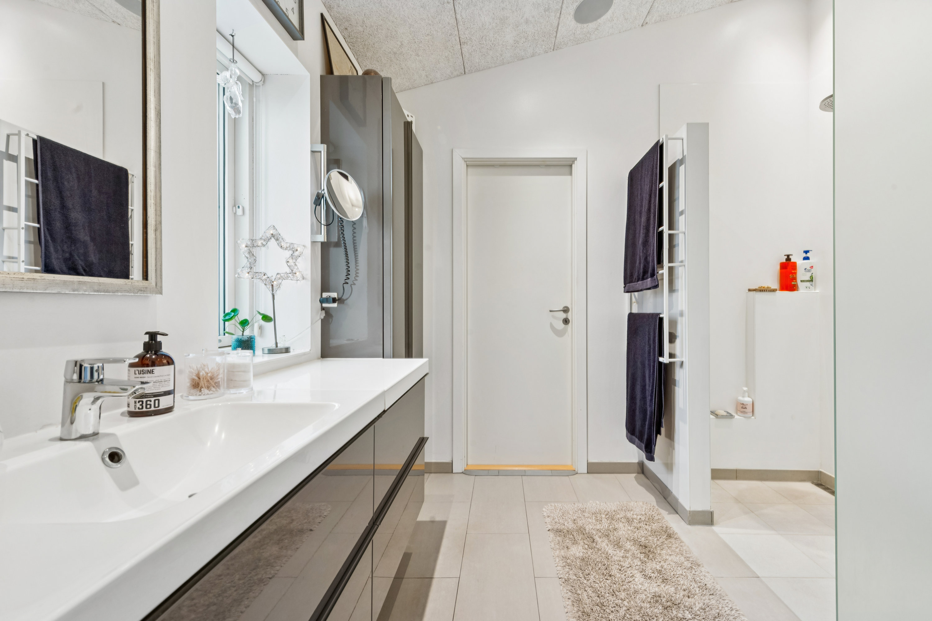 Fremhævet køkken billede i fuldskærmstilstand. Billede af Dalbyvej 8, 2700 Brønshøj