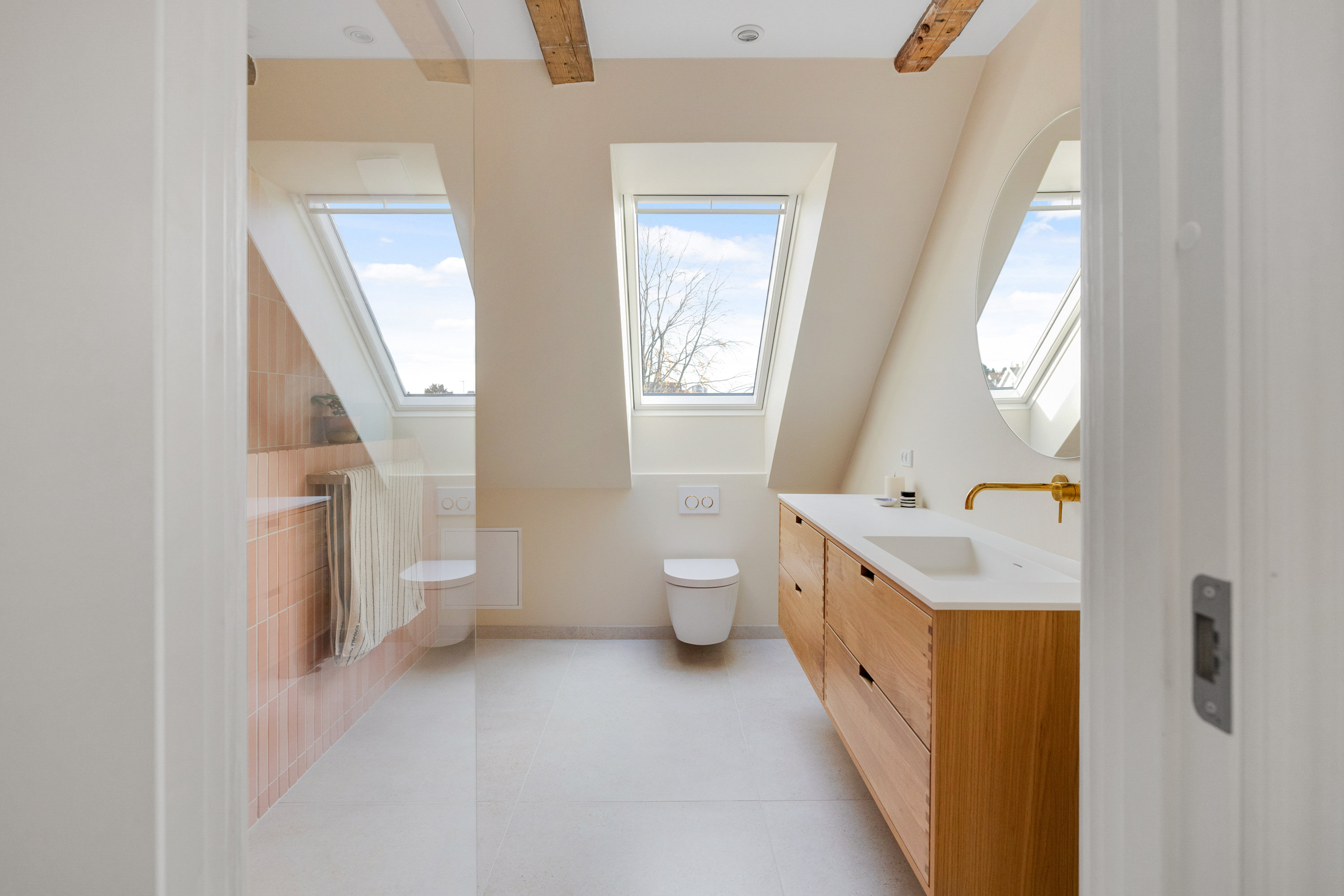 Fremhævet  billede i fuldskærmstilstand. Billede af Thorsvej 45, 8230 Åbyhøj