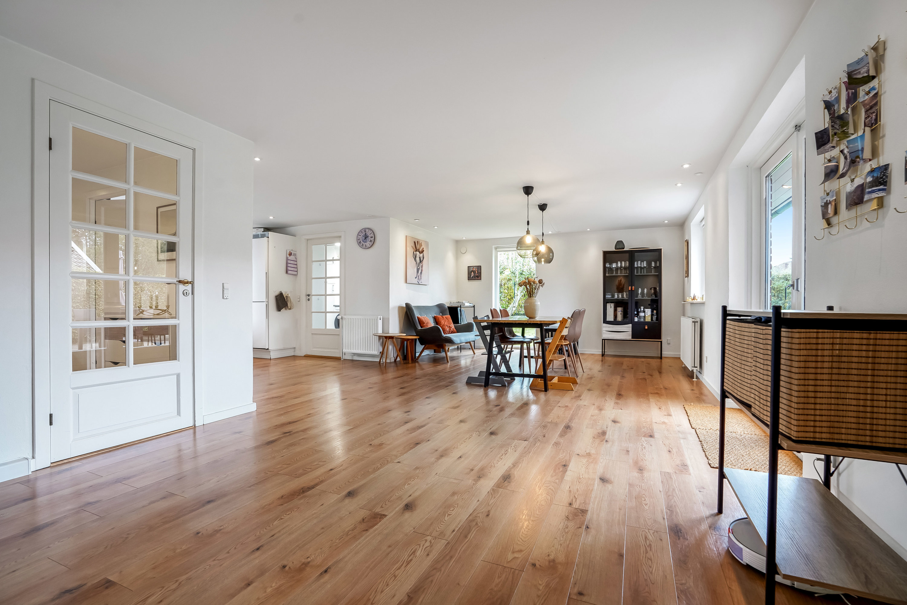 Fremhævet stue billede i fuldskærmstilstand. Billede af Storebæltsvænget 74, 5500 Middelfart