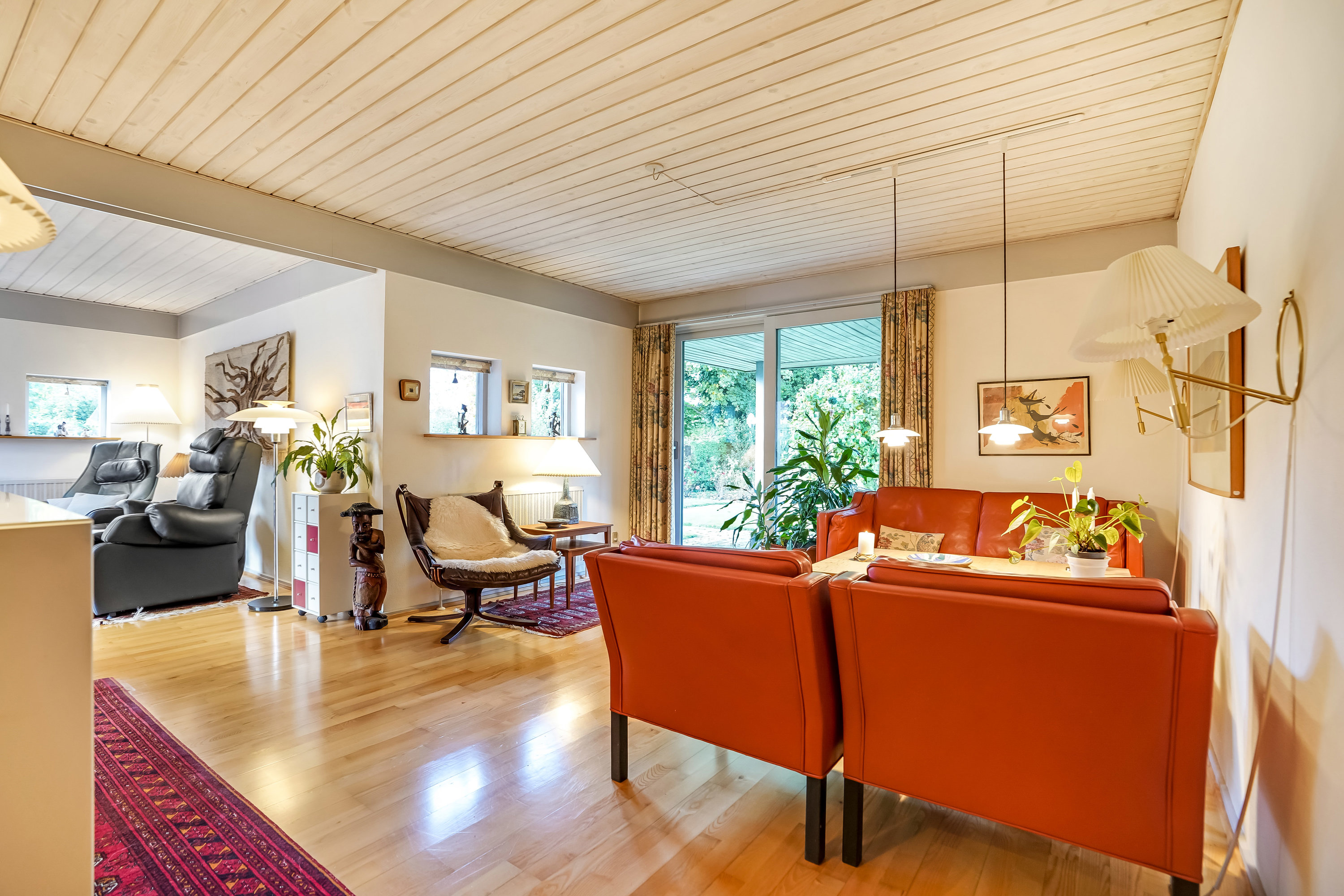 Fremhævet stue billede i fuldskærmstilstand. Billede af Finsens Allé 3, 5230 Odense M