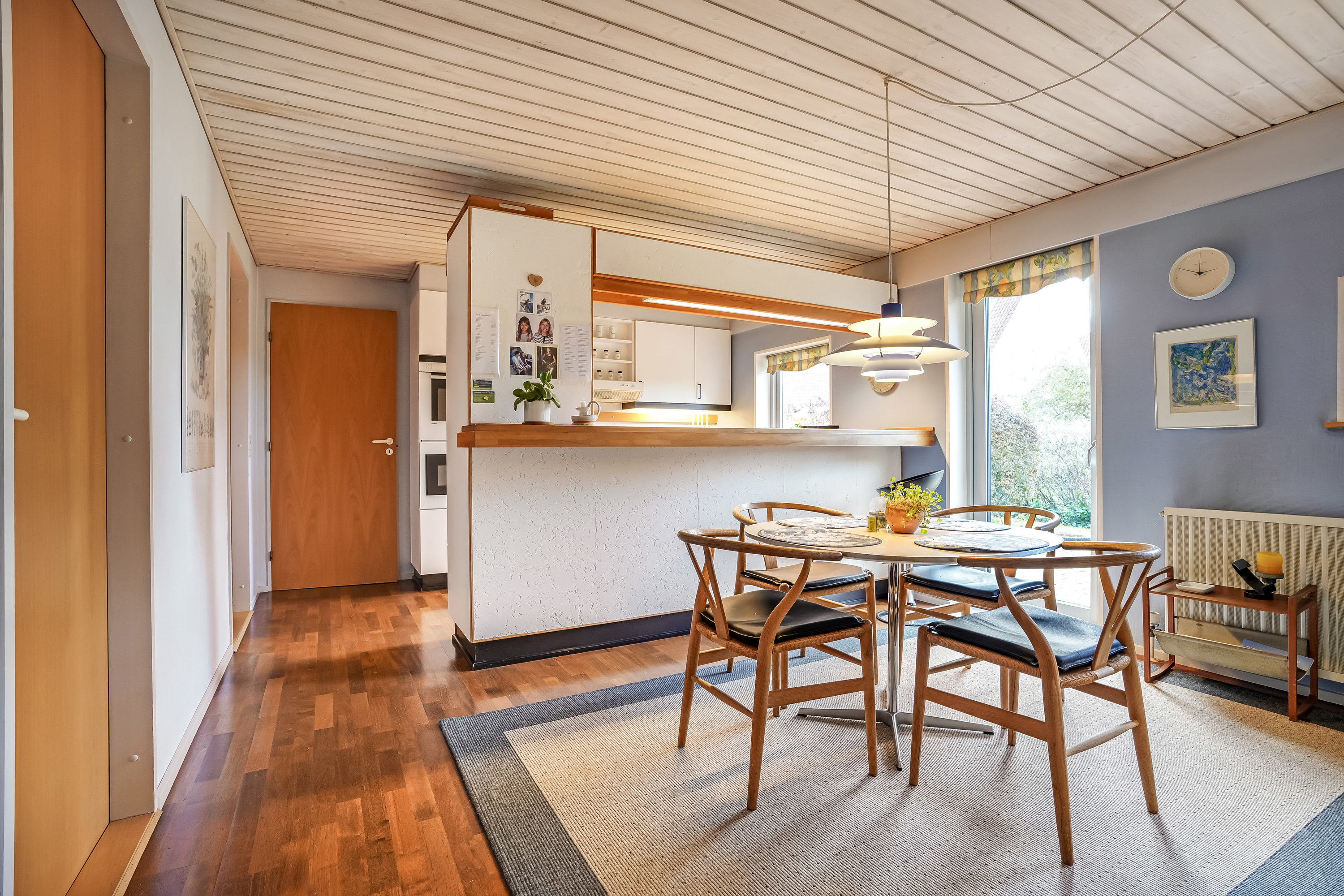 Fremhævet stue billede i fuldskærmstilstand. Billede af Finsens Allé 3, 5230 Odense M