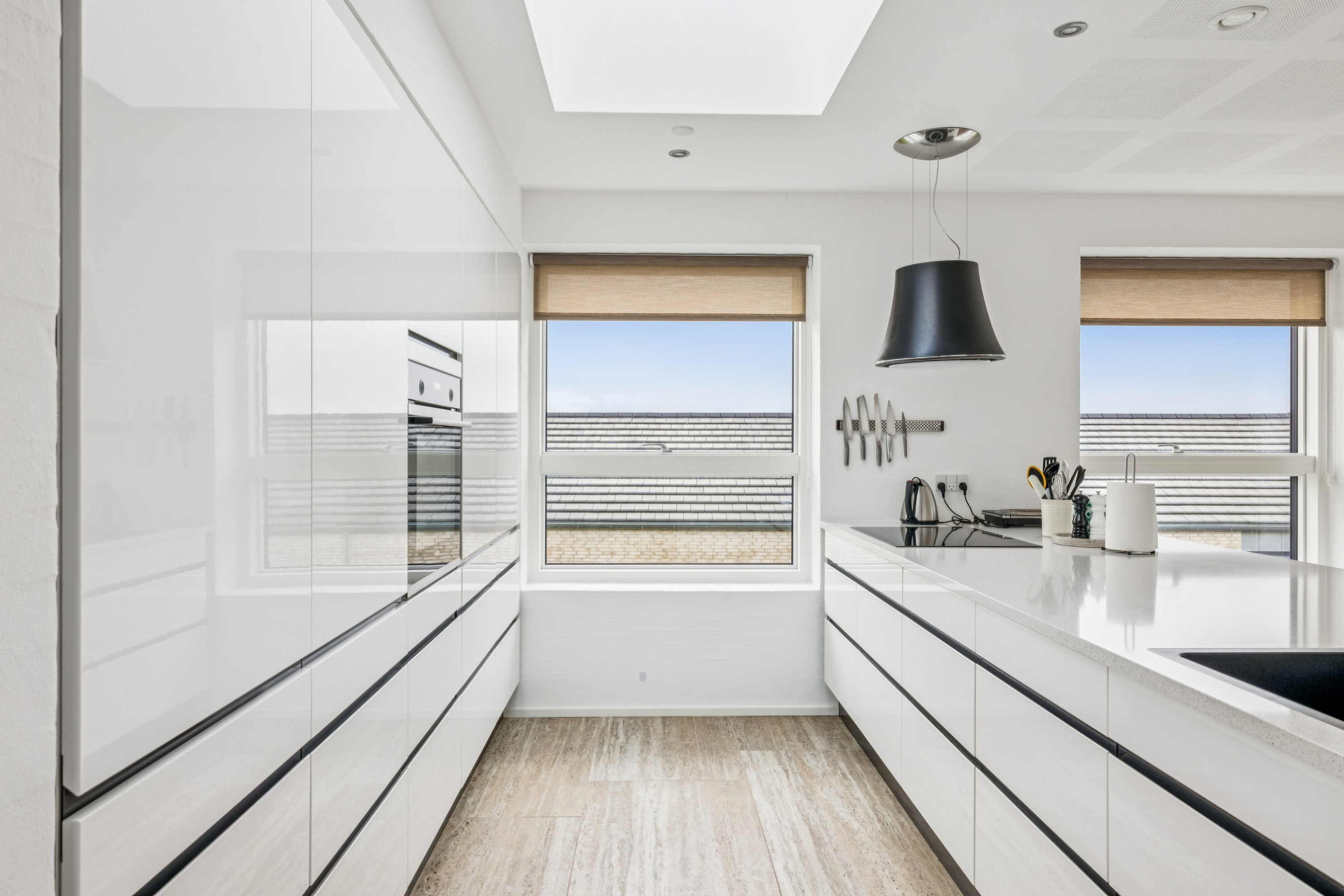 Fremhævet køkken billede i fuldskærmstilstand. Billede af Vorregårdsparken 5, Ugelbølle, 8410 Rønde