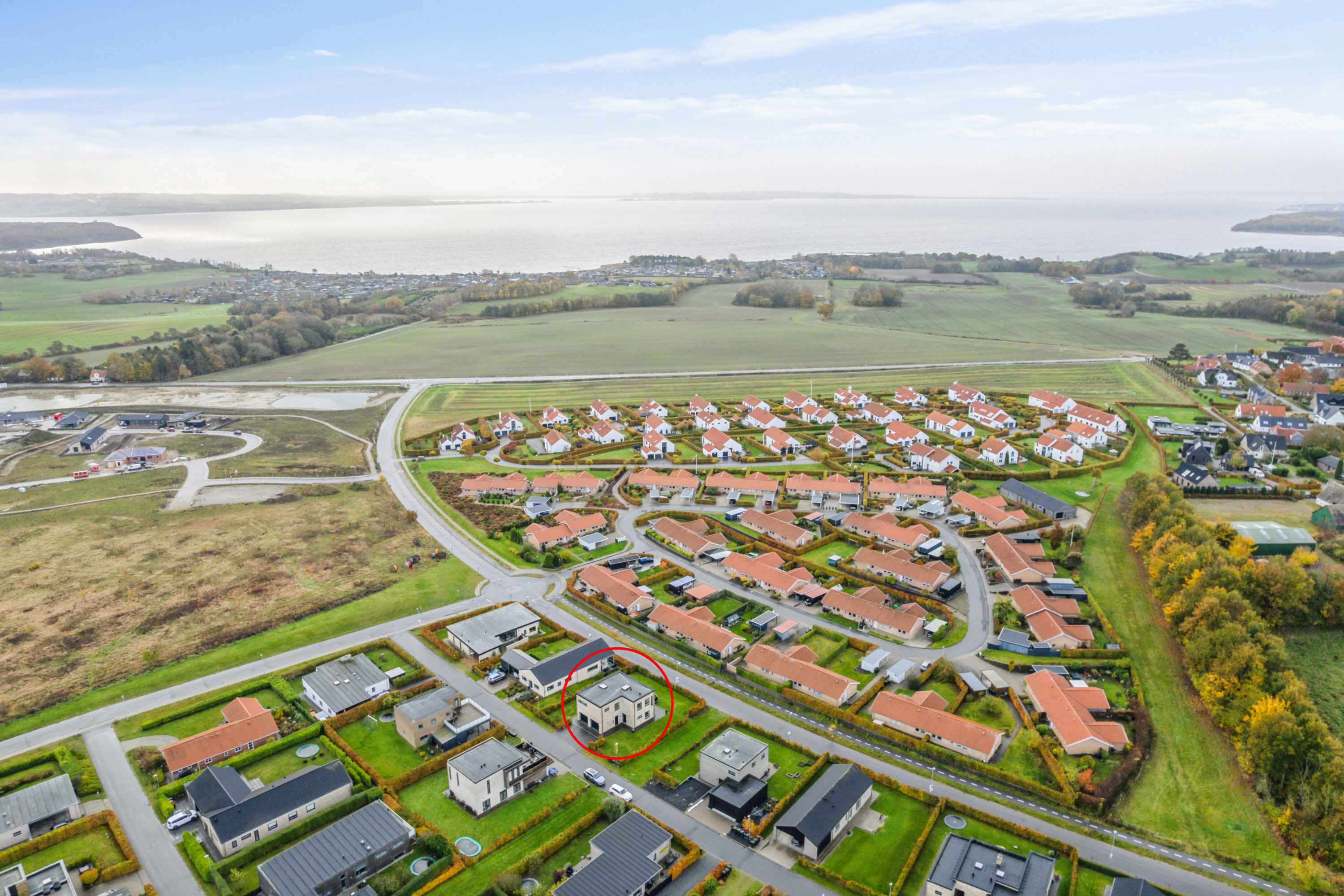 Miniaturebillede 1: luftfoto. Billede af Vorregårdsparken 5, Ugelbølle, 8410 Rønde