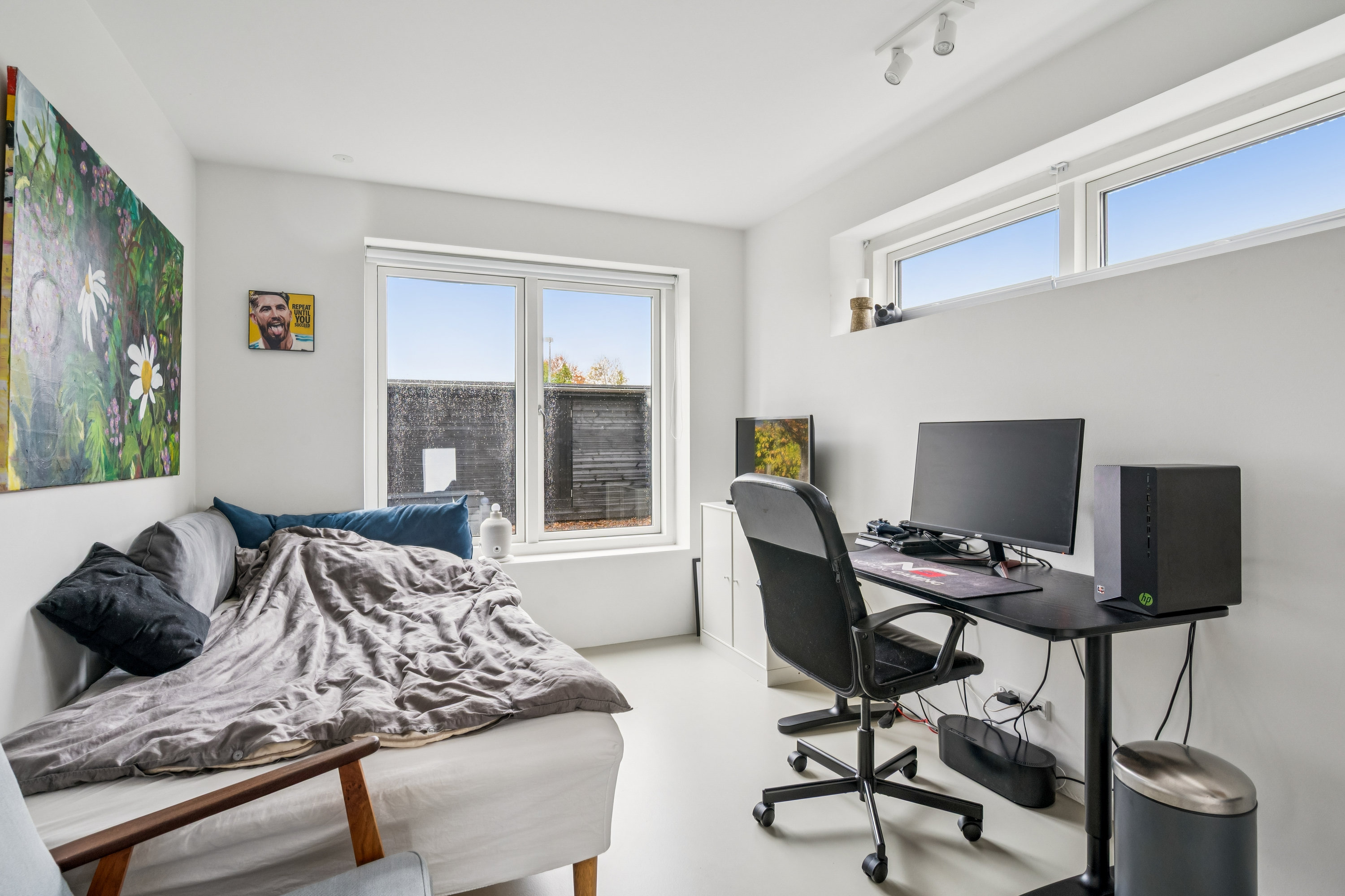 Fremhævet værelse billede i fuldskærmstilstand. Billede af Åskrænten 18, 8250 Egå