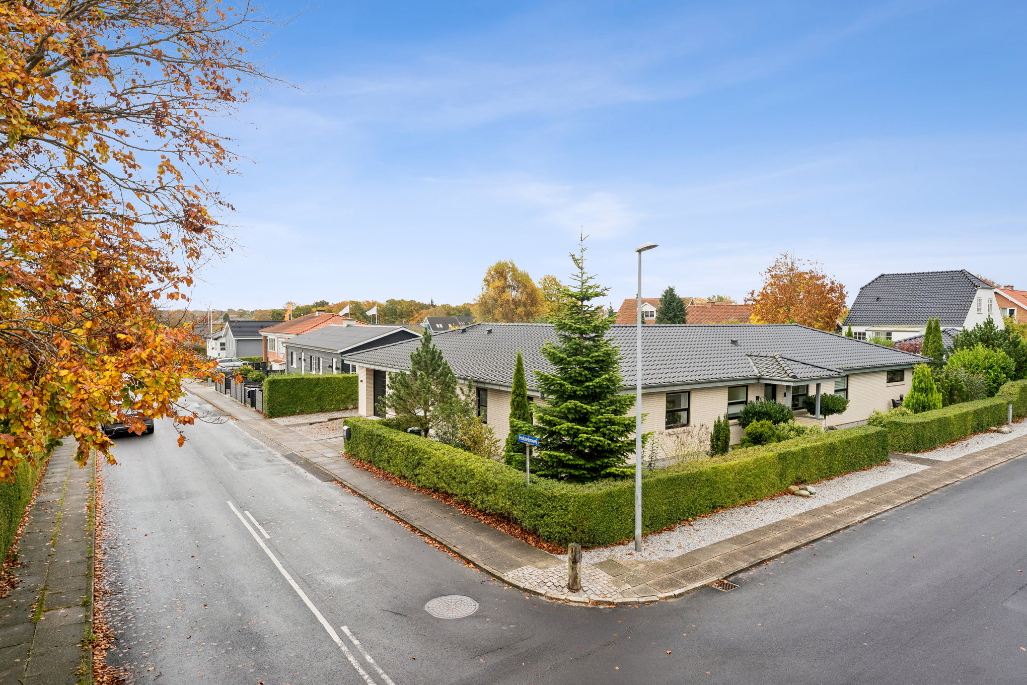 Fremhævet andet billede i fuldskærmstilstand. Billede af Holstebrovej 11, 8940 Randers SV