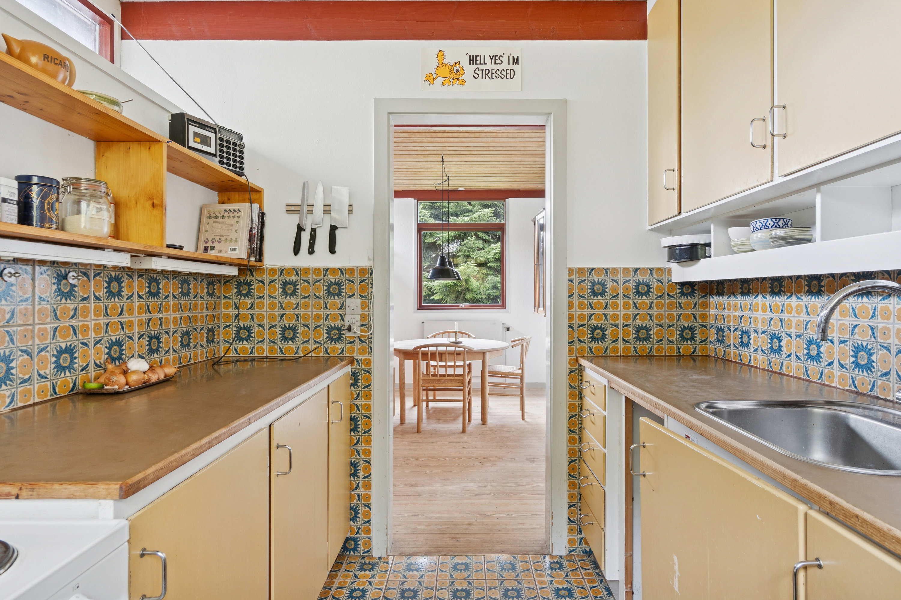 Fremhævet køkken billede i fuldskærmstilstand. Billede af Strandbakken 128, 4400 Kalundborg