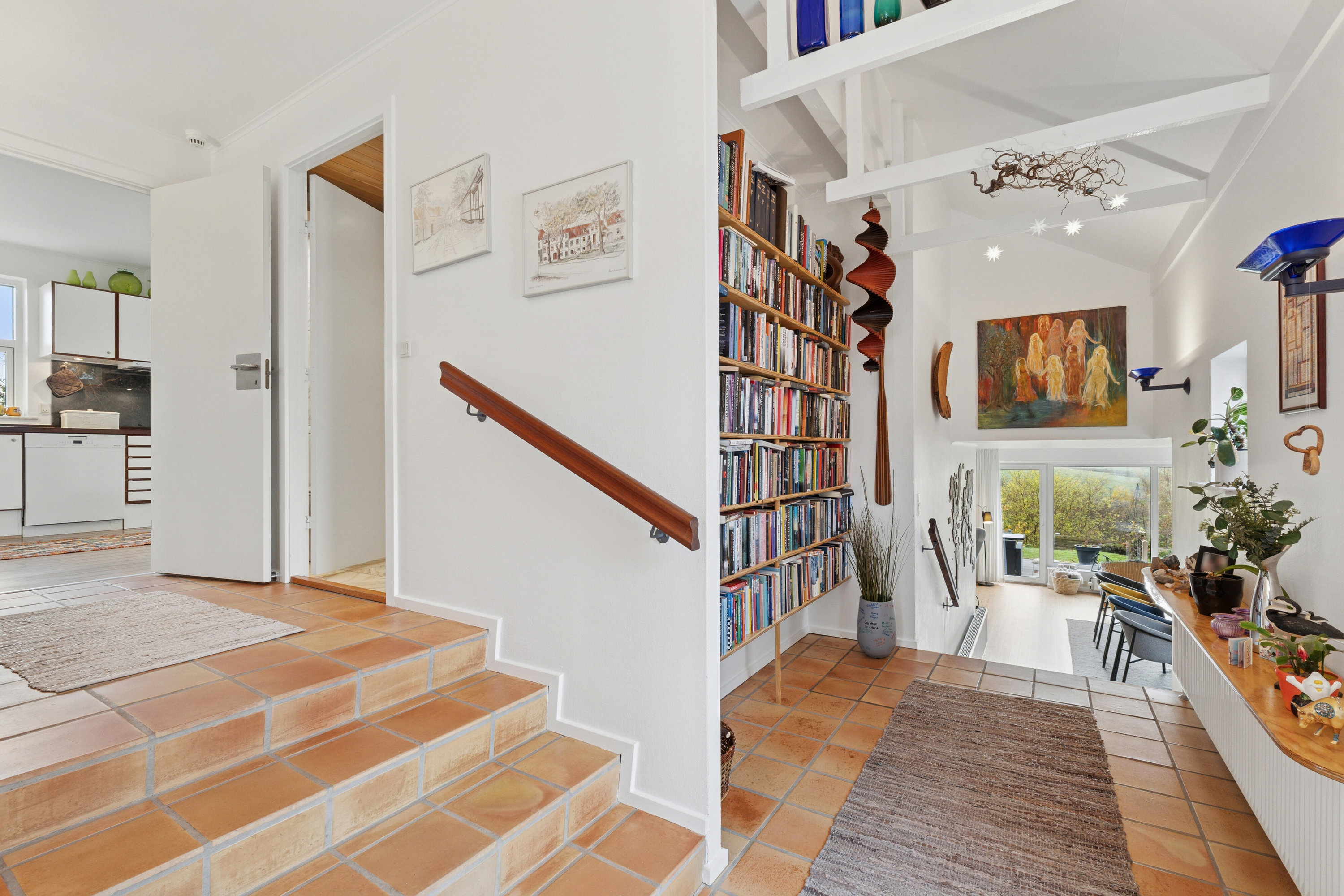 Fremhævet gang billede i fuldskærmstilstand. Billede af Agerhønevej 18, 9800 Hjørring