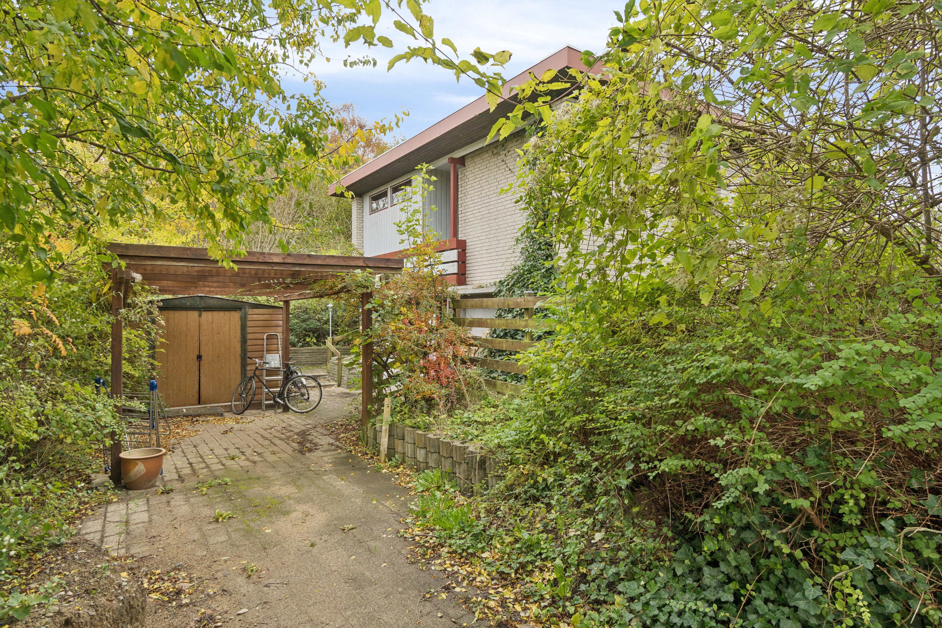 Miniaturebillede 2: udendørs. Billede af Strandbakken 128, 4400 Kalundborg