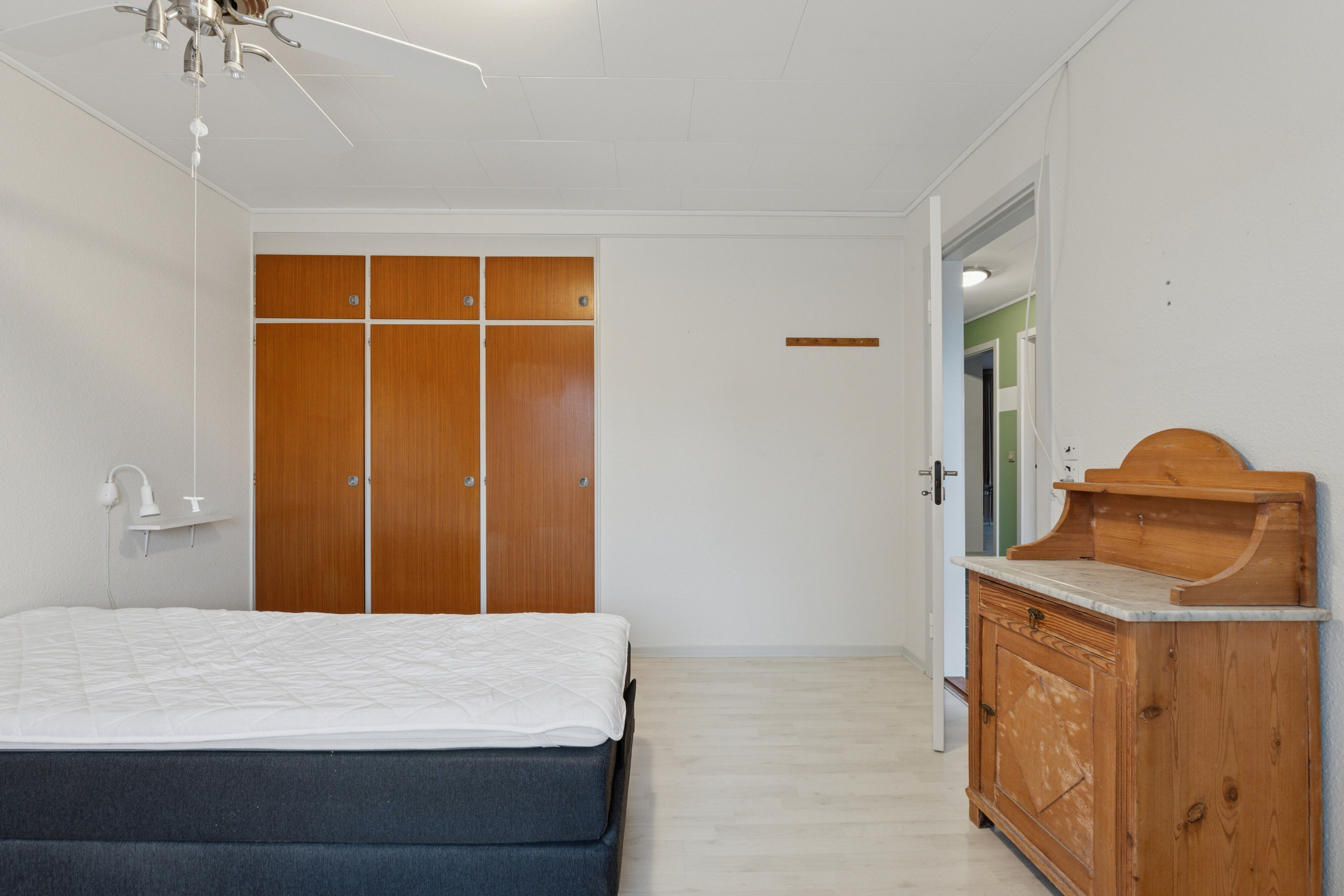 Fremhævet soveværelse billede i fuldskærmstilstand. Billede af Elmevænget 2, 5771 Stenstrup