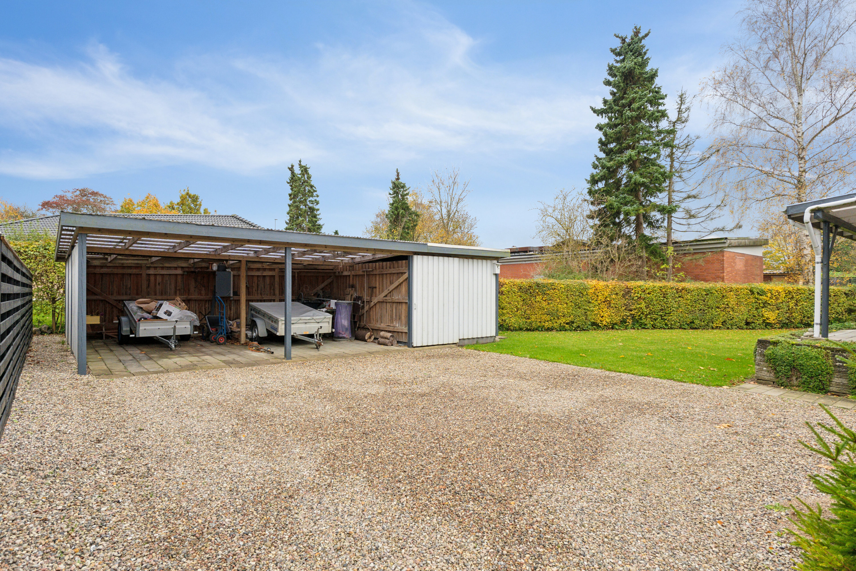 Fremhævet carport billede i fuldskærmstilstand. Billede af Elmevænget 2, 5771 Stenstrup