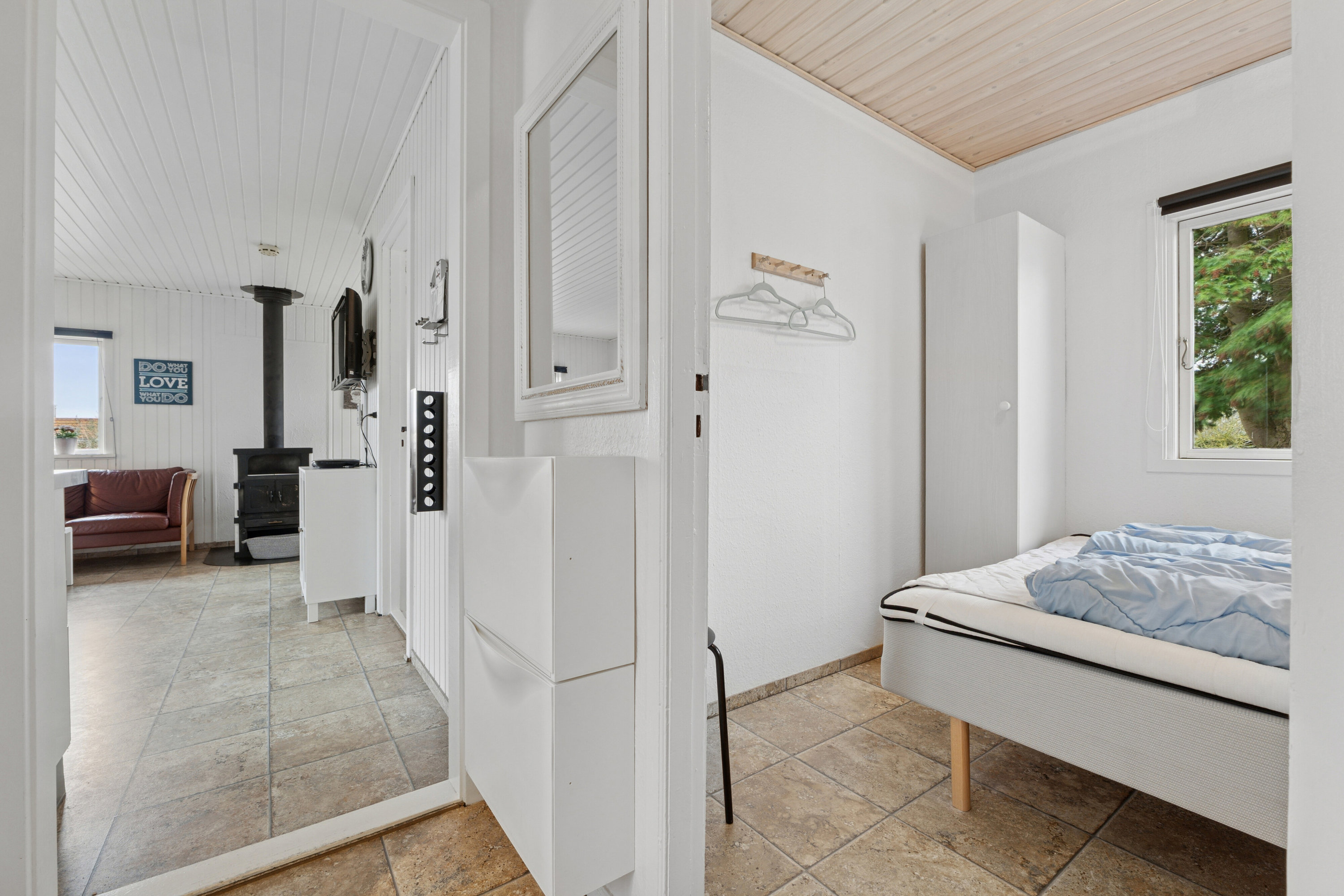 Fremhævet soveværelse billede i fuldskærmstilstand. Billede af Sommerbyen 43, 5800 Nyborg