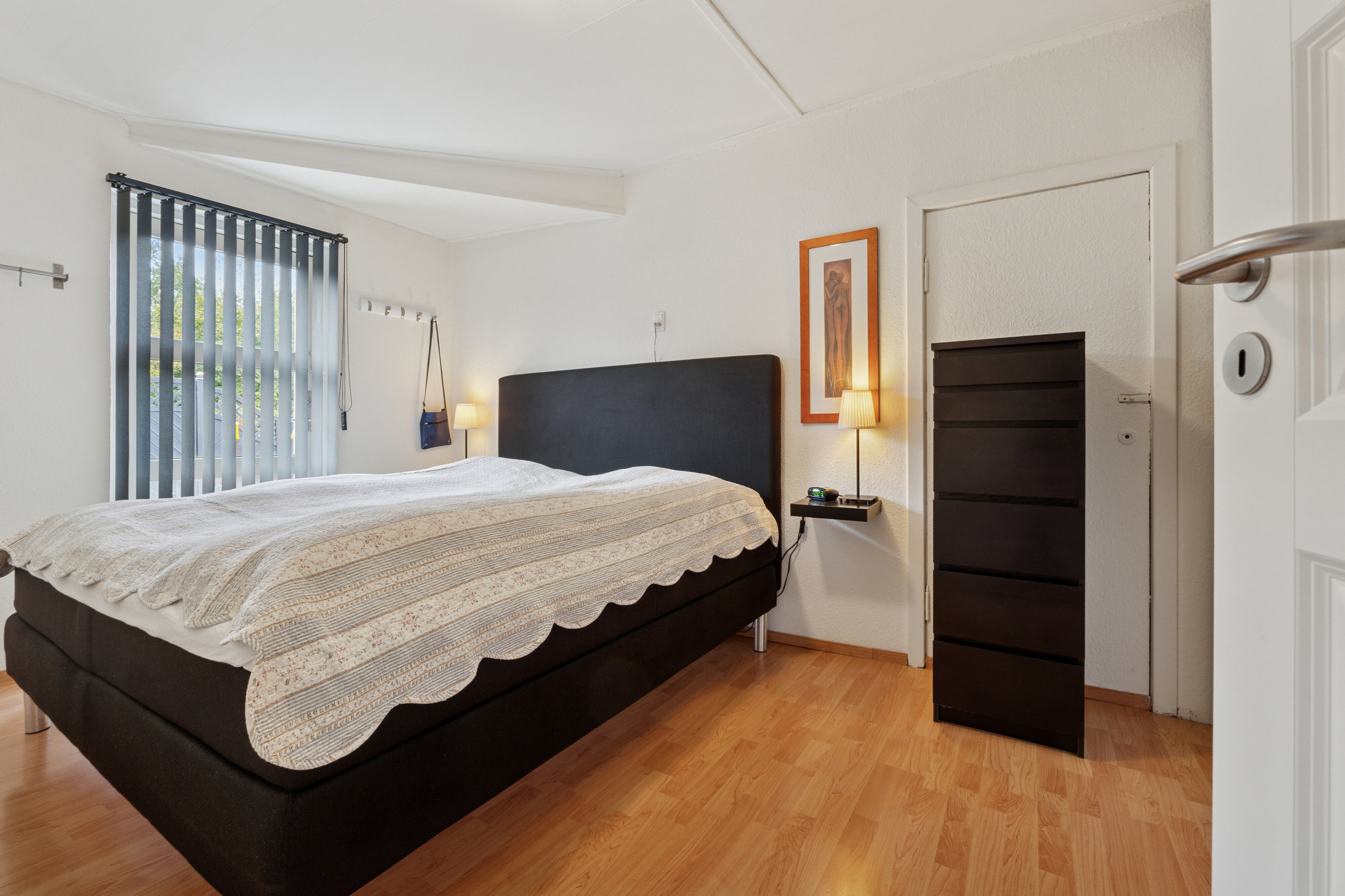 Fremhævet soveværelse billede i fuldskærmstilstand. Billede af Sommerbyen 43, 5800 Nyborg