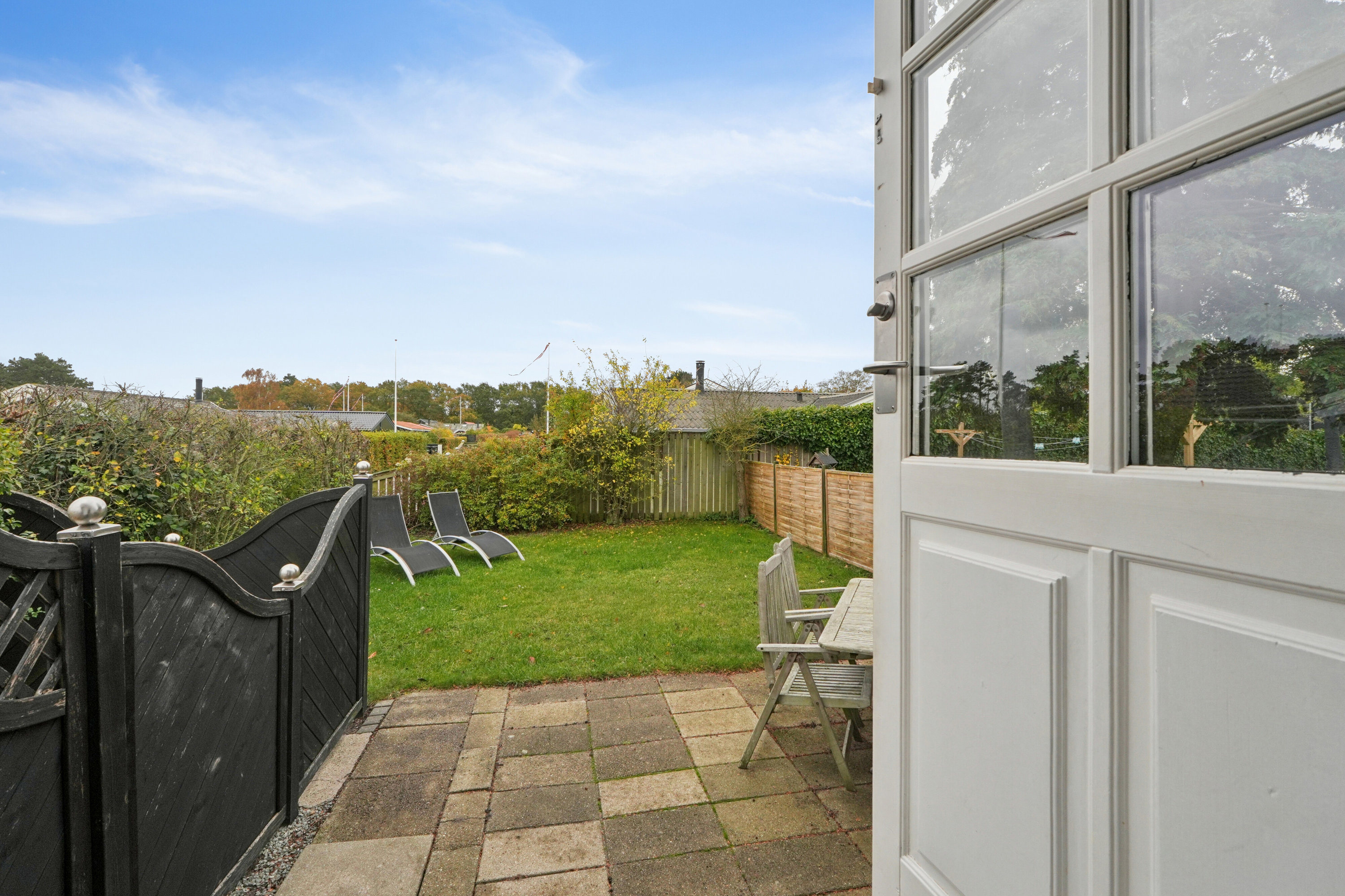 Fremhævet udendørs billede i fuldskærmstilstand. Billede af Sommerbyen 43, 5800 Nyborg