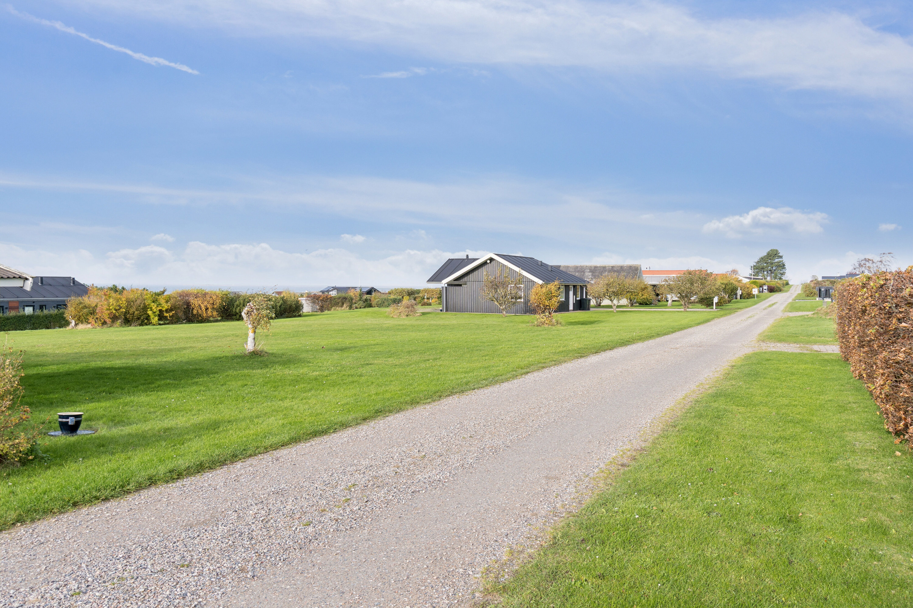 Fremhævet set fra vejen billede i fuldskærmstilstand. Billede af Idunsvej 5, Drøsselbjerg, 4200 Slagelse