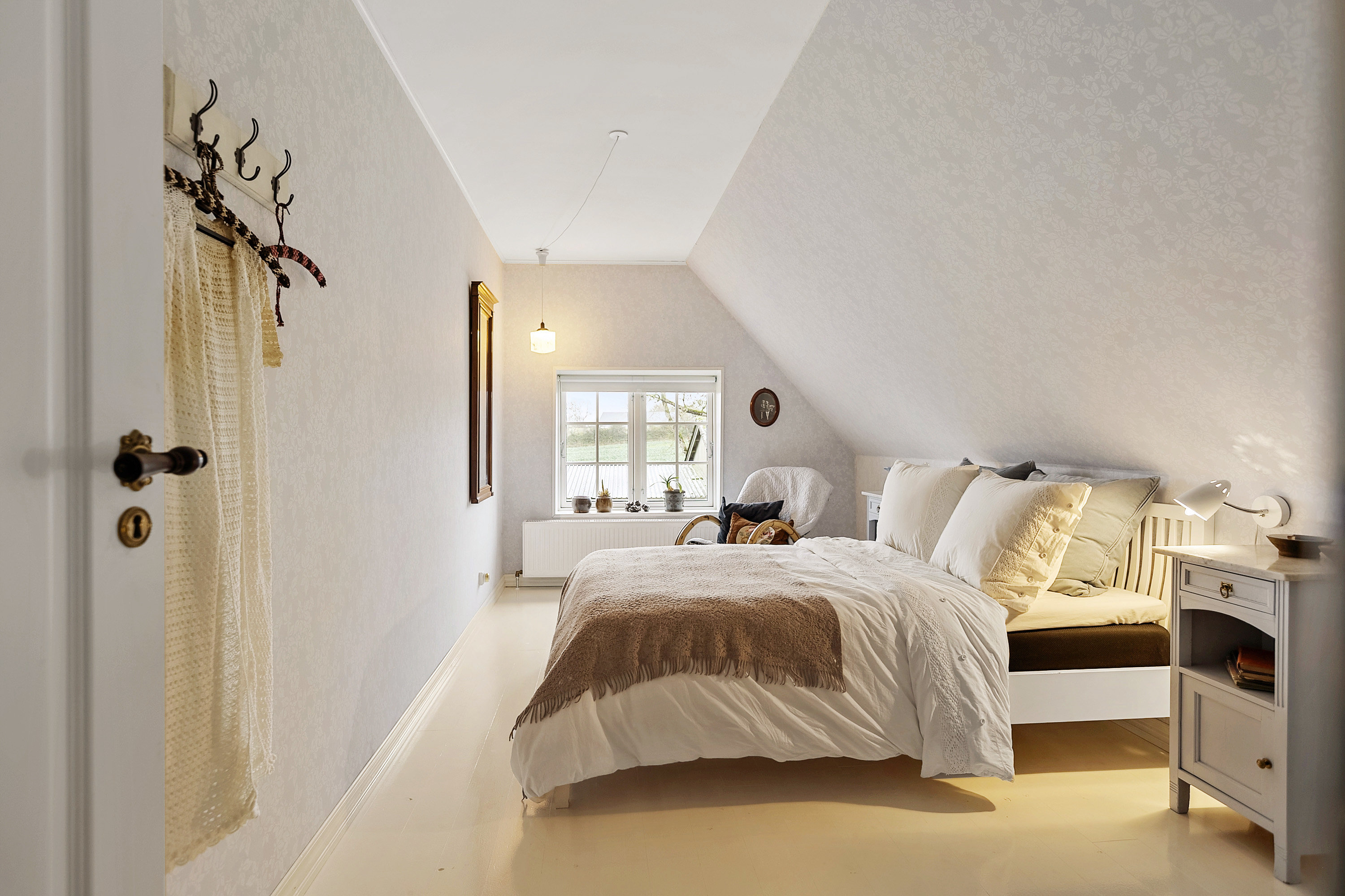 Fremhævet soveværelse billede i fuldskærmstilstand. Billede af Barsmark Bygade 225, 6200 Aabenraa