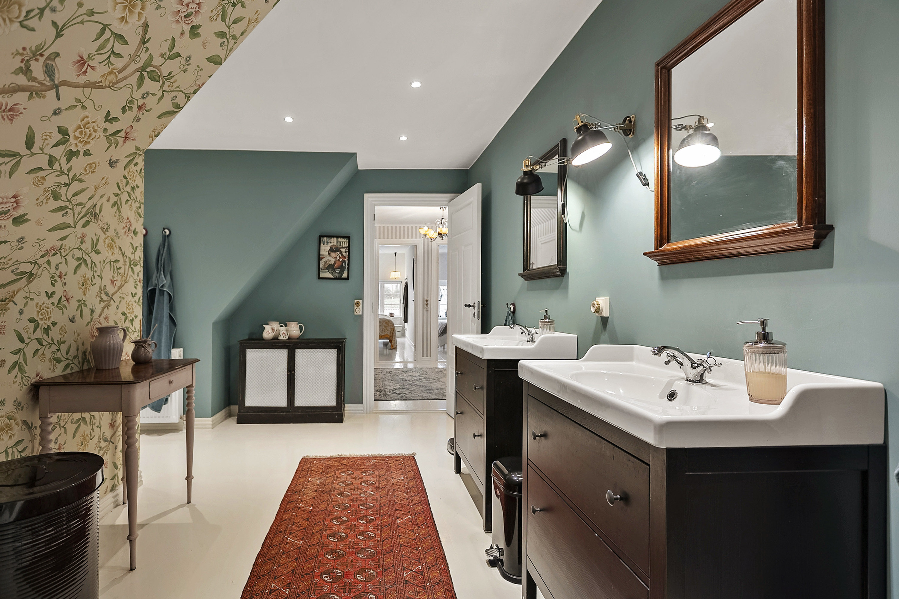 Fremhævet badeværelse billede i fuldskærmstilstand. Billede af Barsmark Bygade 225, 6200 Aabenraa