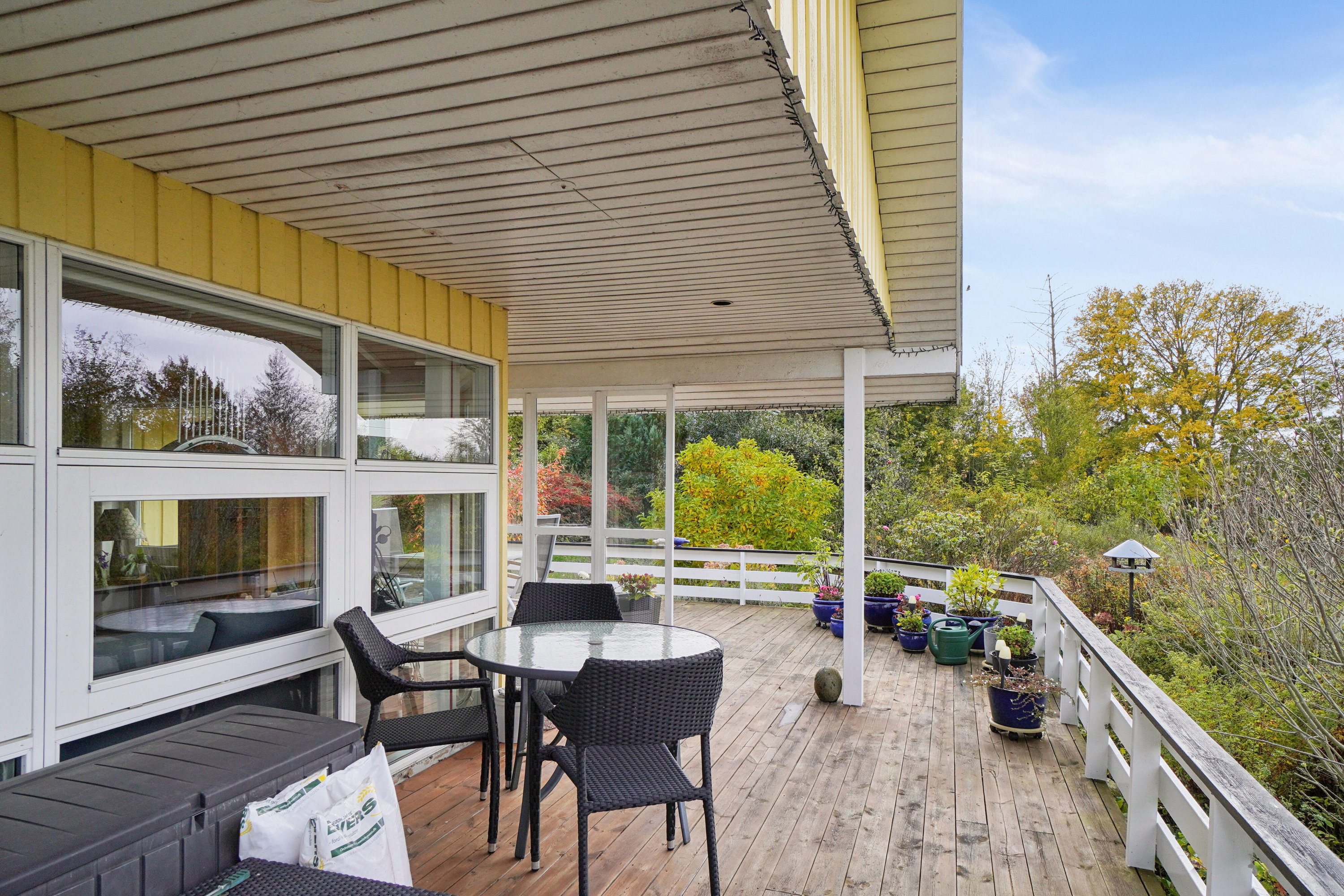 Fremhævet terrasse billede i fuldskærmstilstand. Billede af Lindevænget 20, Vellerup, 4050 Skibby