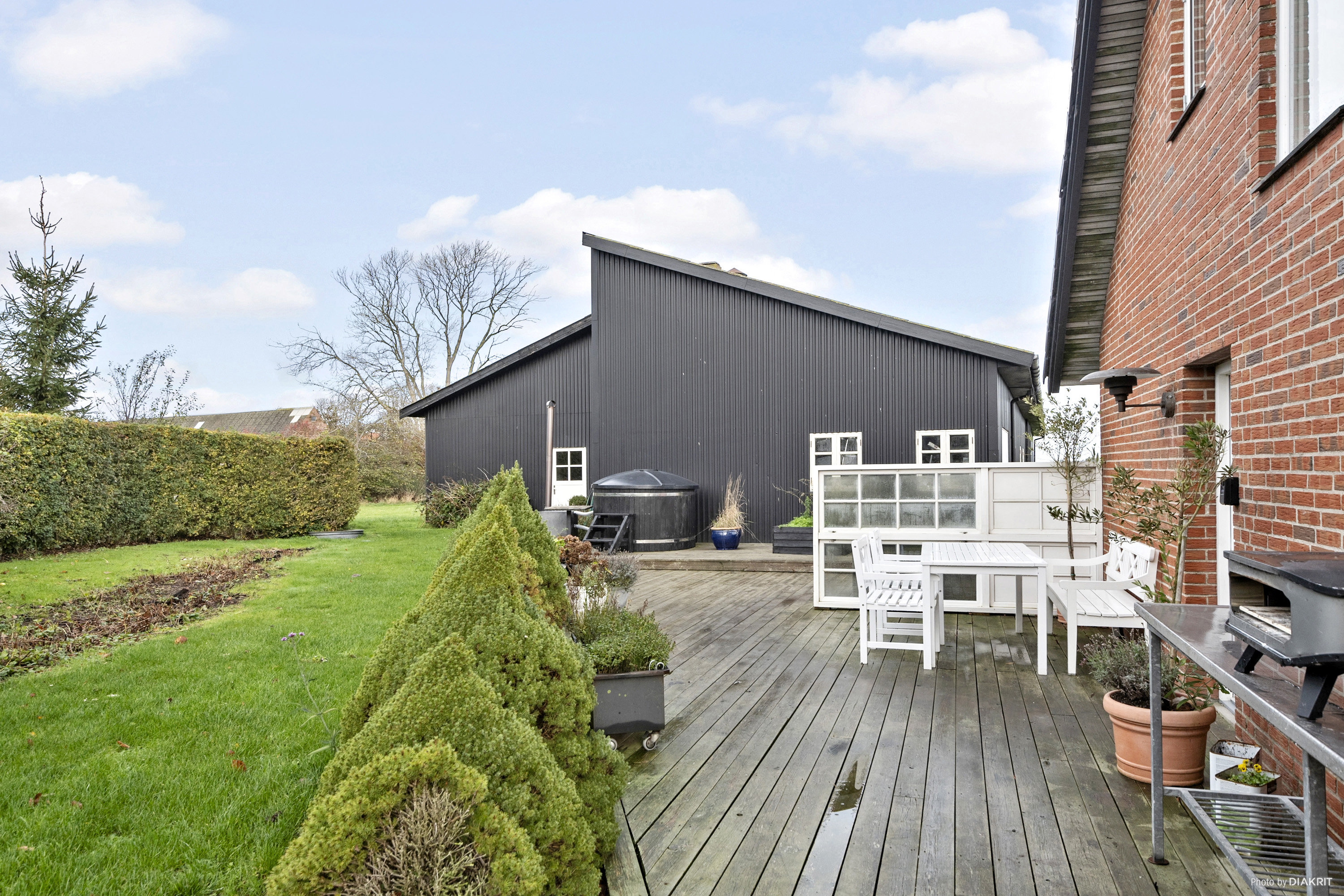 Fremhævet ejendommen billede i fuldskærmstilstand. Billede af Hølkenhavevej 4, Hølken, 8300 Odder