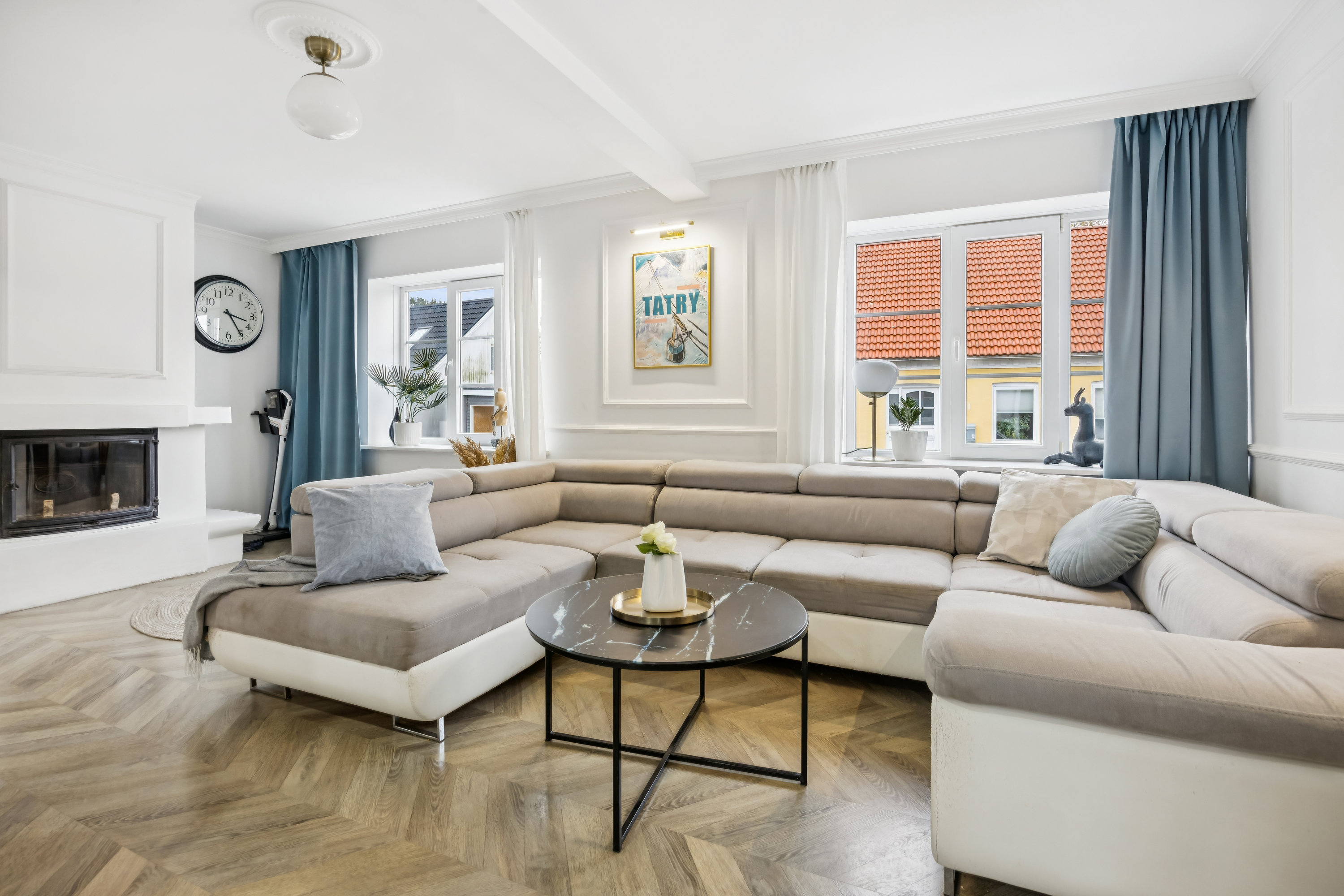 Fremhævet stue billede i fuldskærmstilstand. Billede af Vestvej 22, 9310 Vodskov