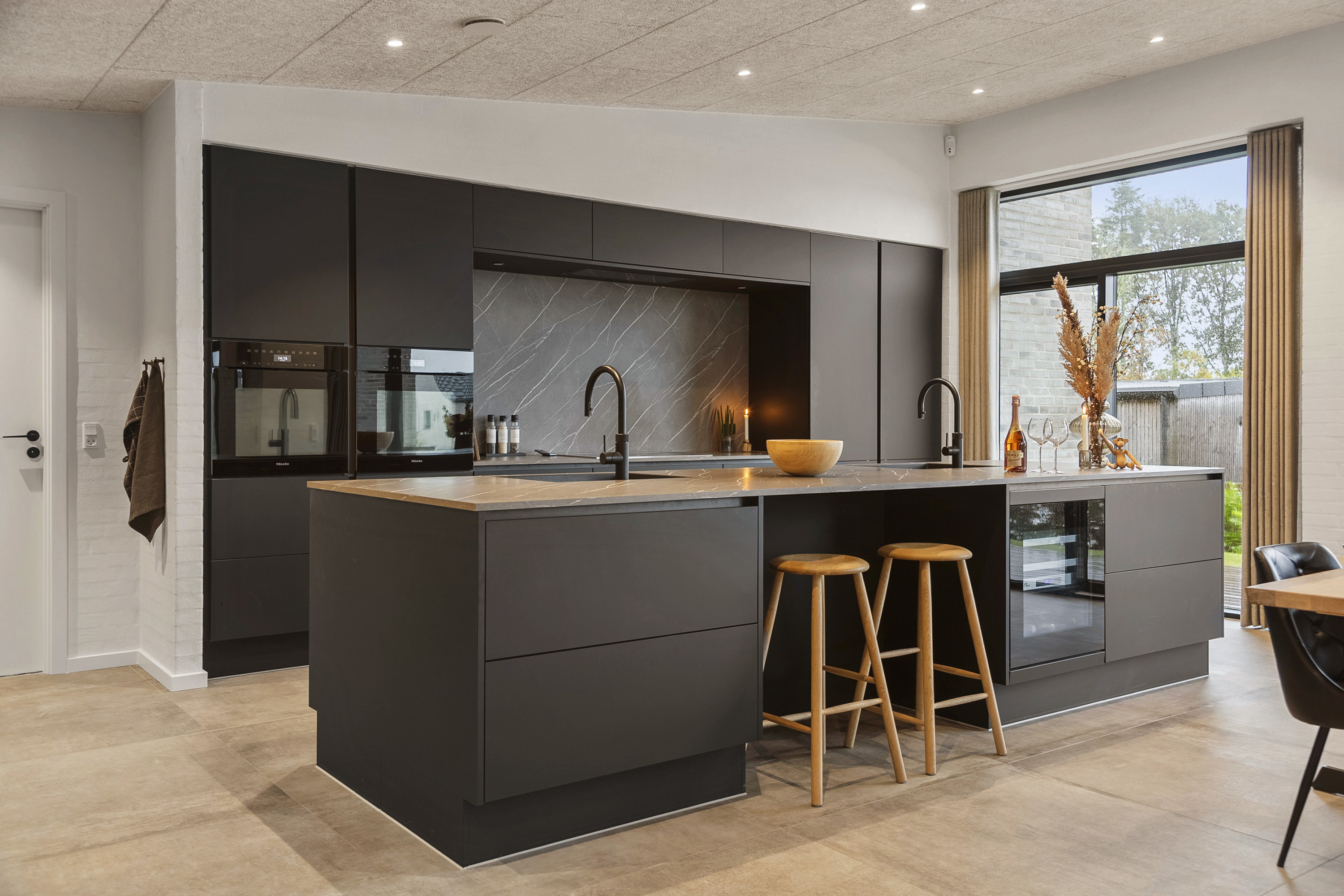 Fremhævet køkken billede i fuldskærmstilstand. Billede af Kongstedgårds Alle 21, 6600 Vejen