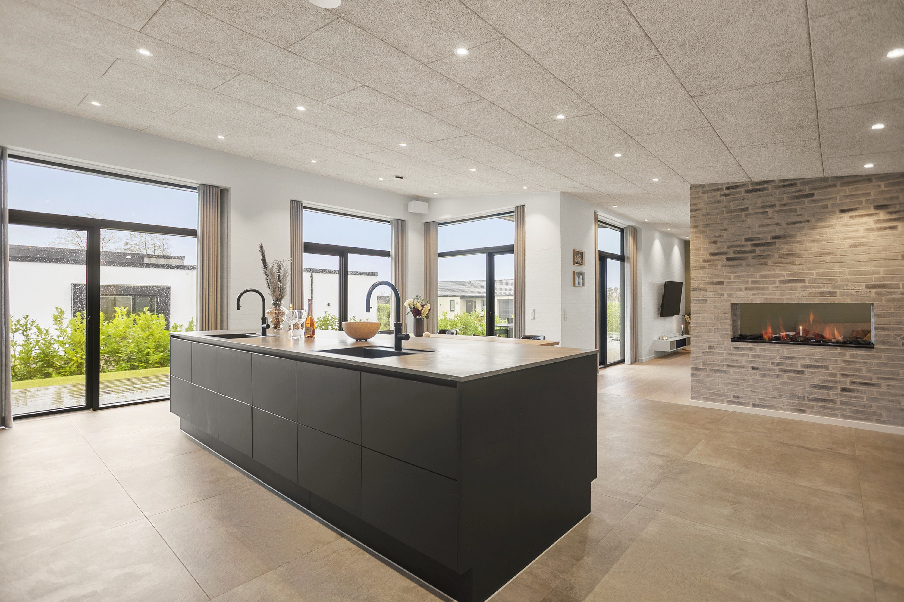 Fremhævet køkken/alrum billede i fuldskærmstilstand. Billede af Kongstedgårds Alle 21, 6600 Vejen