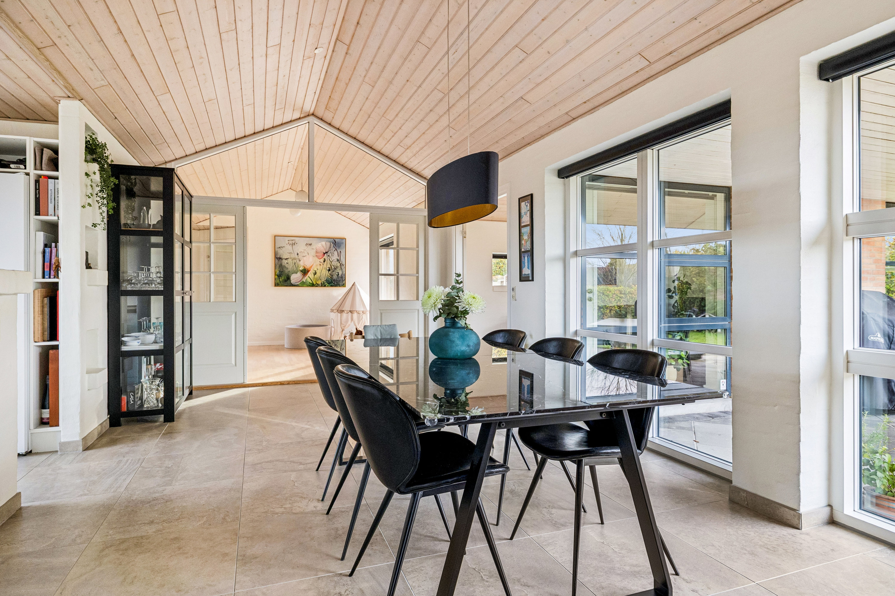 Fremhævet alrum billede i fuldskærmstilstand. Billede af Skovkildeparken 73, Virring, 8660 Skanderborg