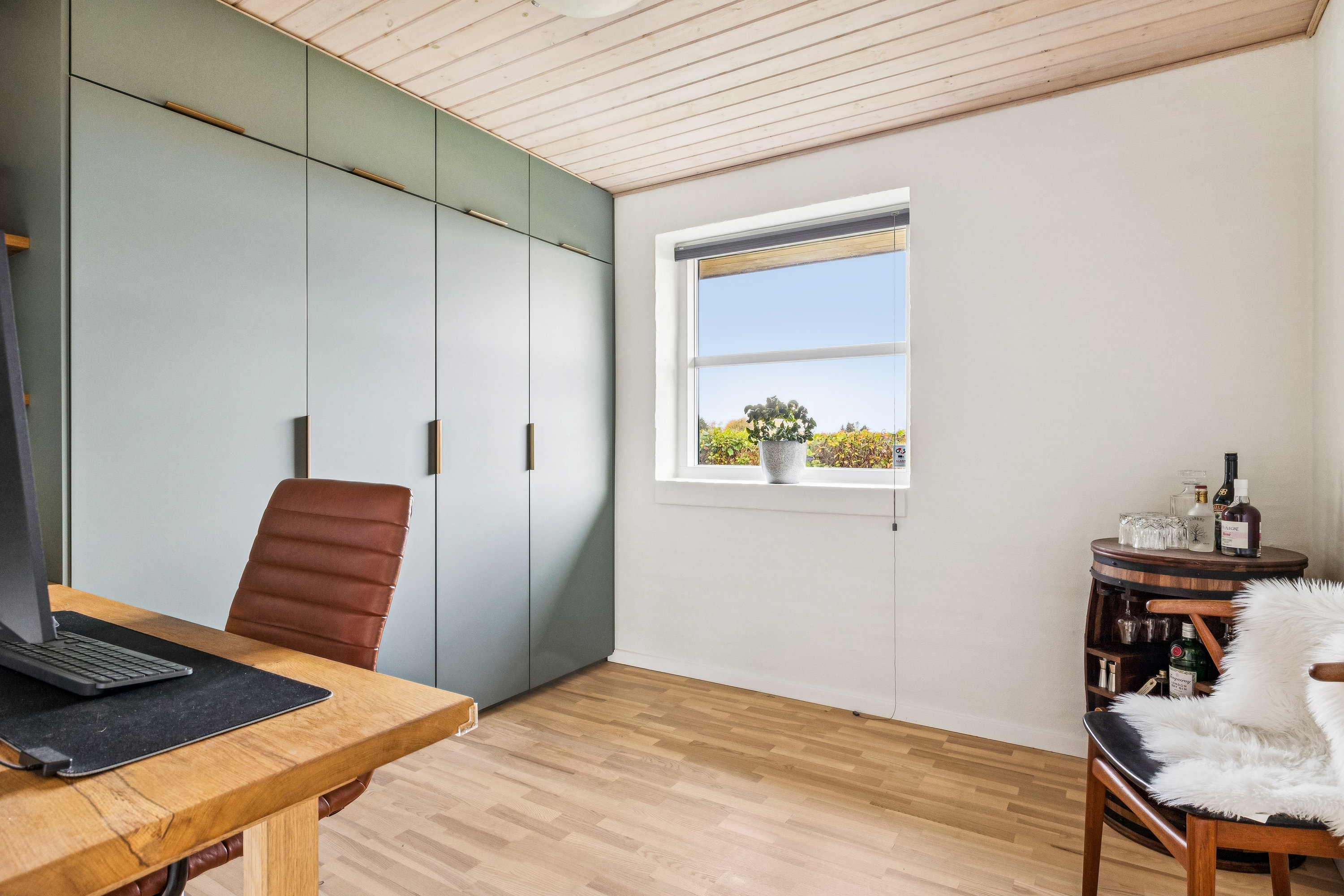 Fremhævet kontor billede i fuldskærmstilstand. Billede af Skovkildeparken 73, Virring, 8660 Skanderborg