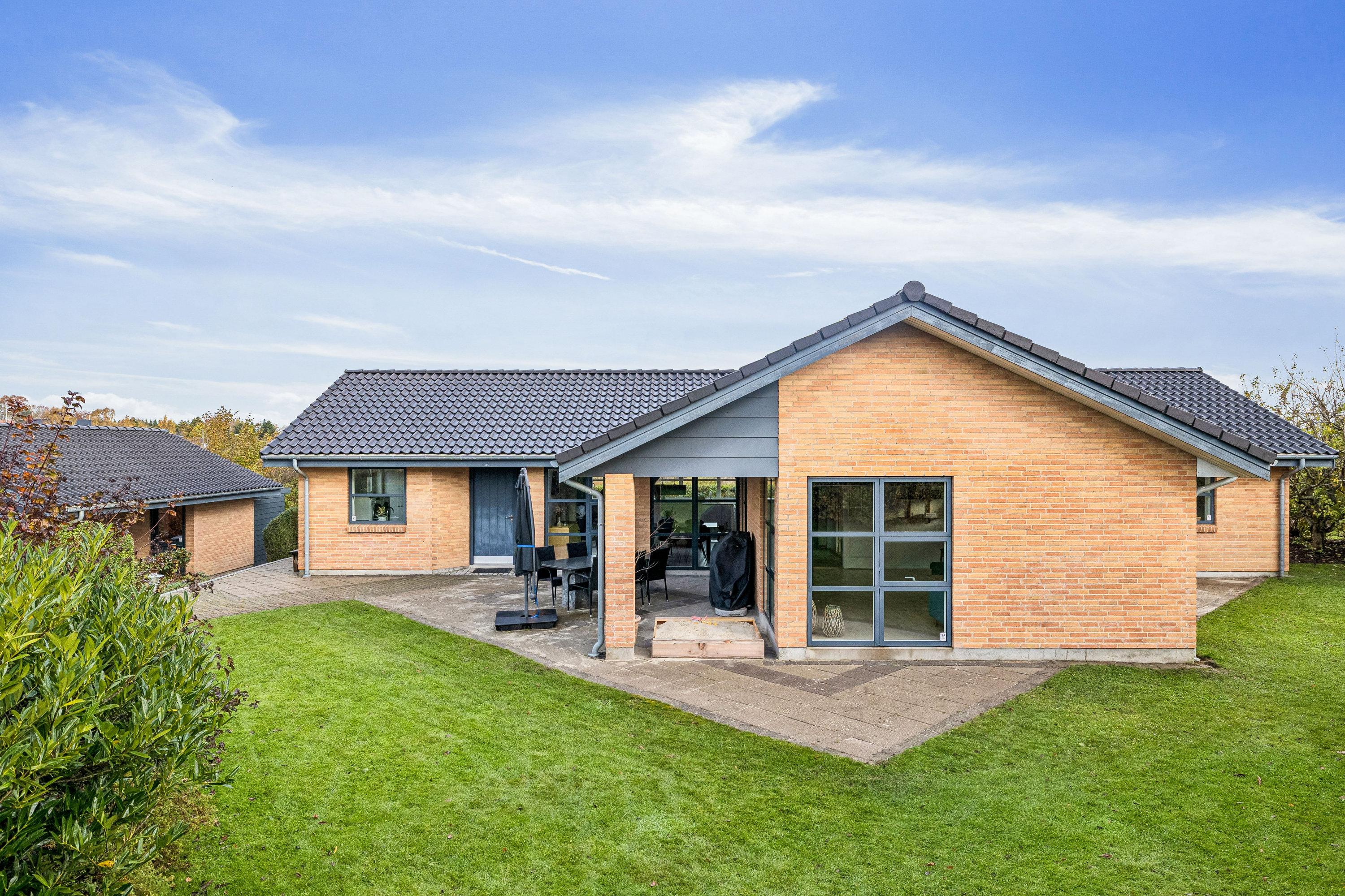 Fremhævet ejendommen billede i fuldskærmstilstand. Billede af Skovkildeparken 73, Virring, 8660 Skanderborg