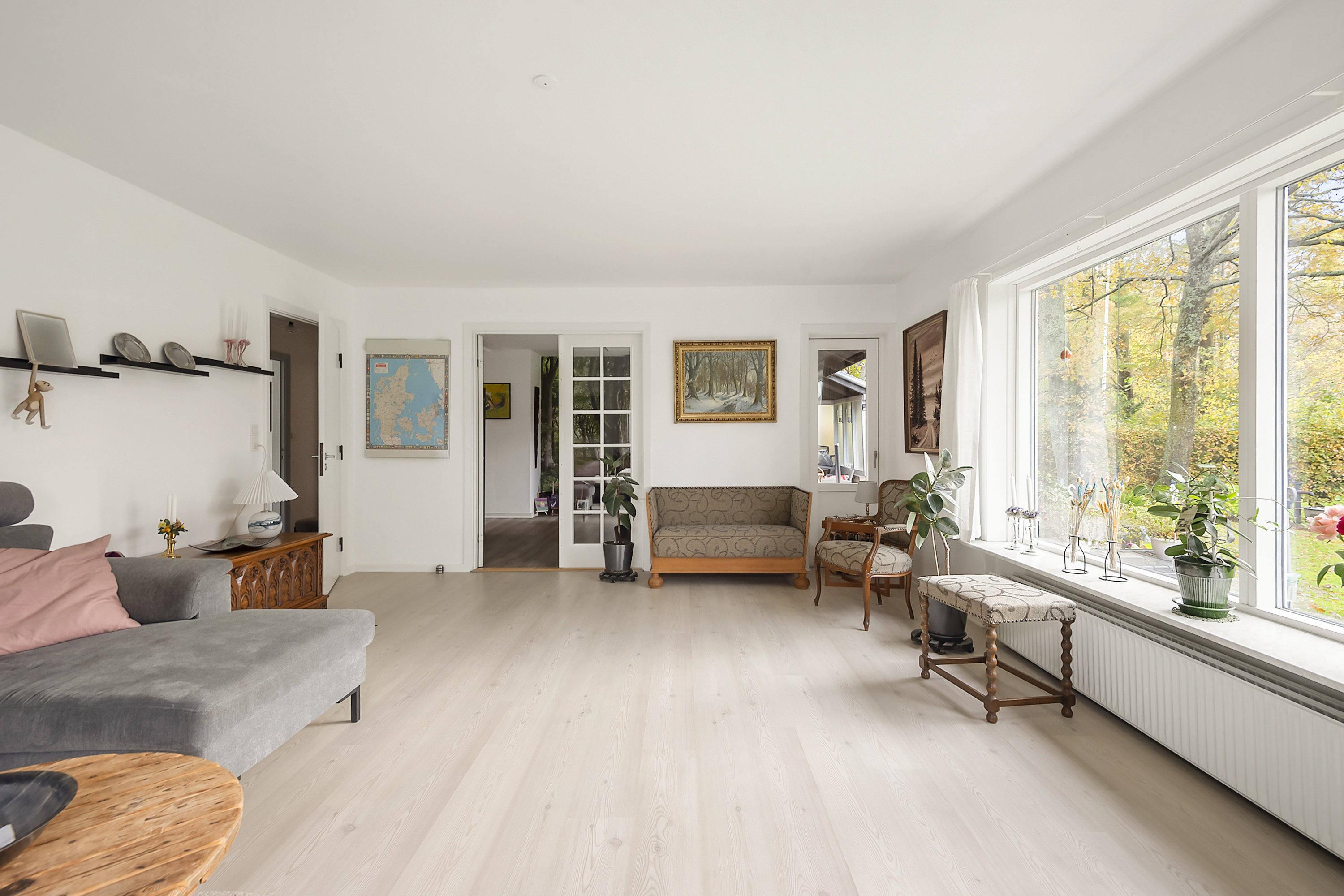 Fremhævet stue billede i fuldskærmstilstand. Billede af Enghavevej 12, 6800 Varde