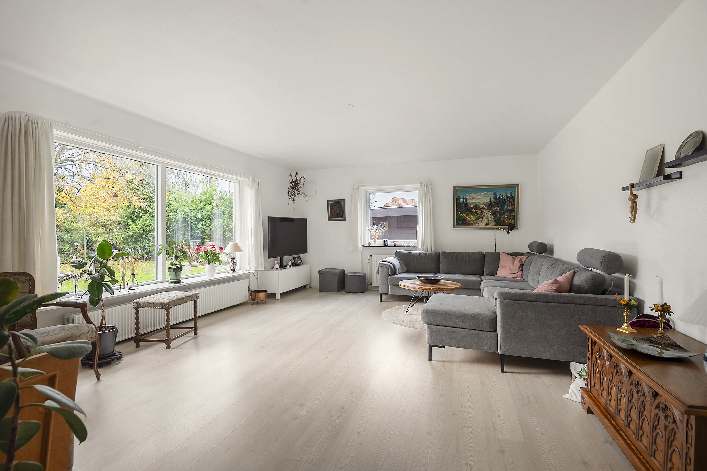 Fremhævet stue billede i fuldskærmstilstand. Billede af Enghavevej 12, 6800 Varde