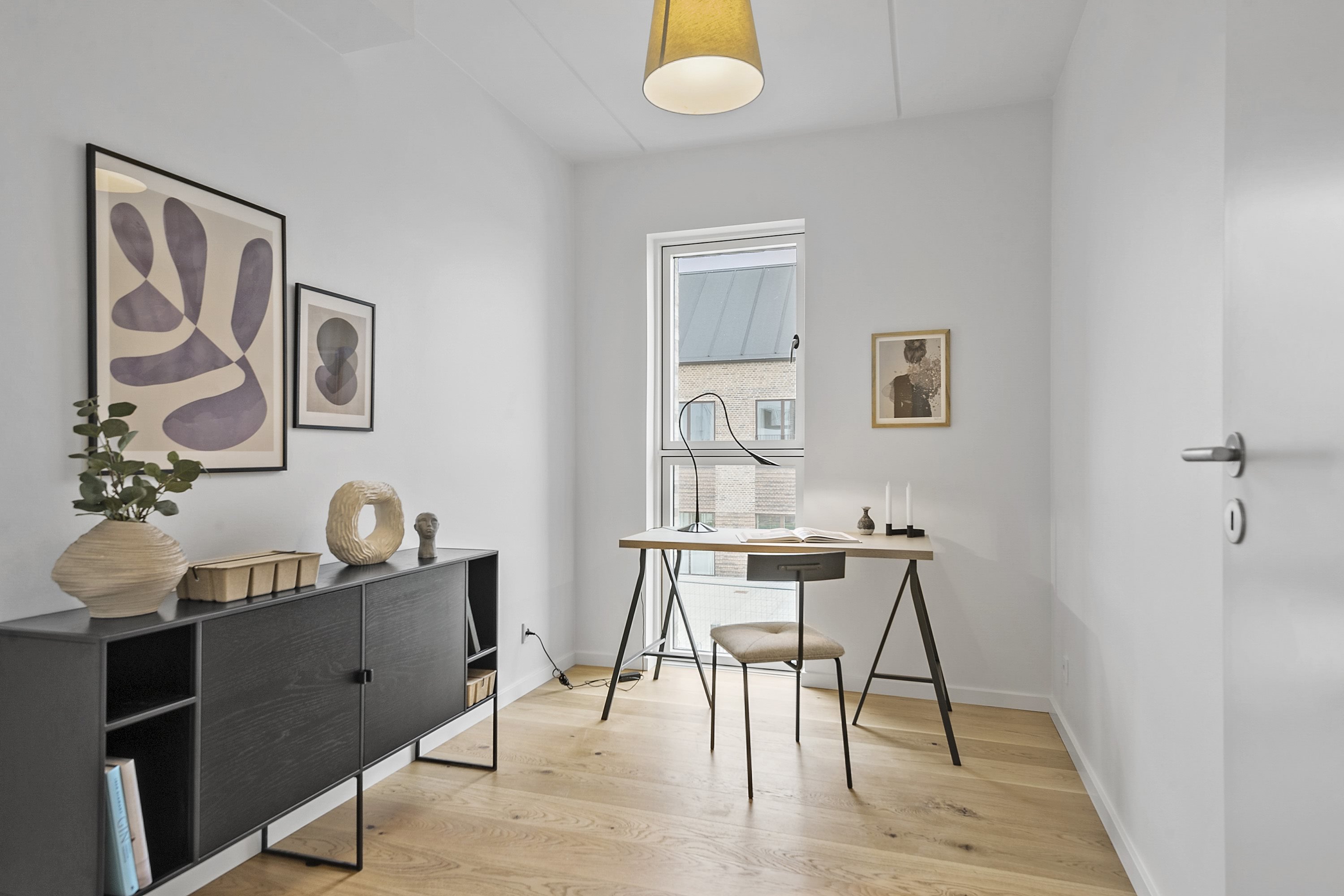 Fremhævet  billede i fuldskærmstilstand. Billede af Færgebyen 28, 2. 4., Hou, 8300 Odder