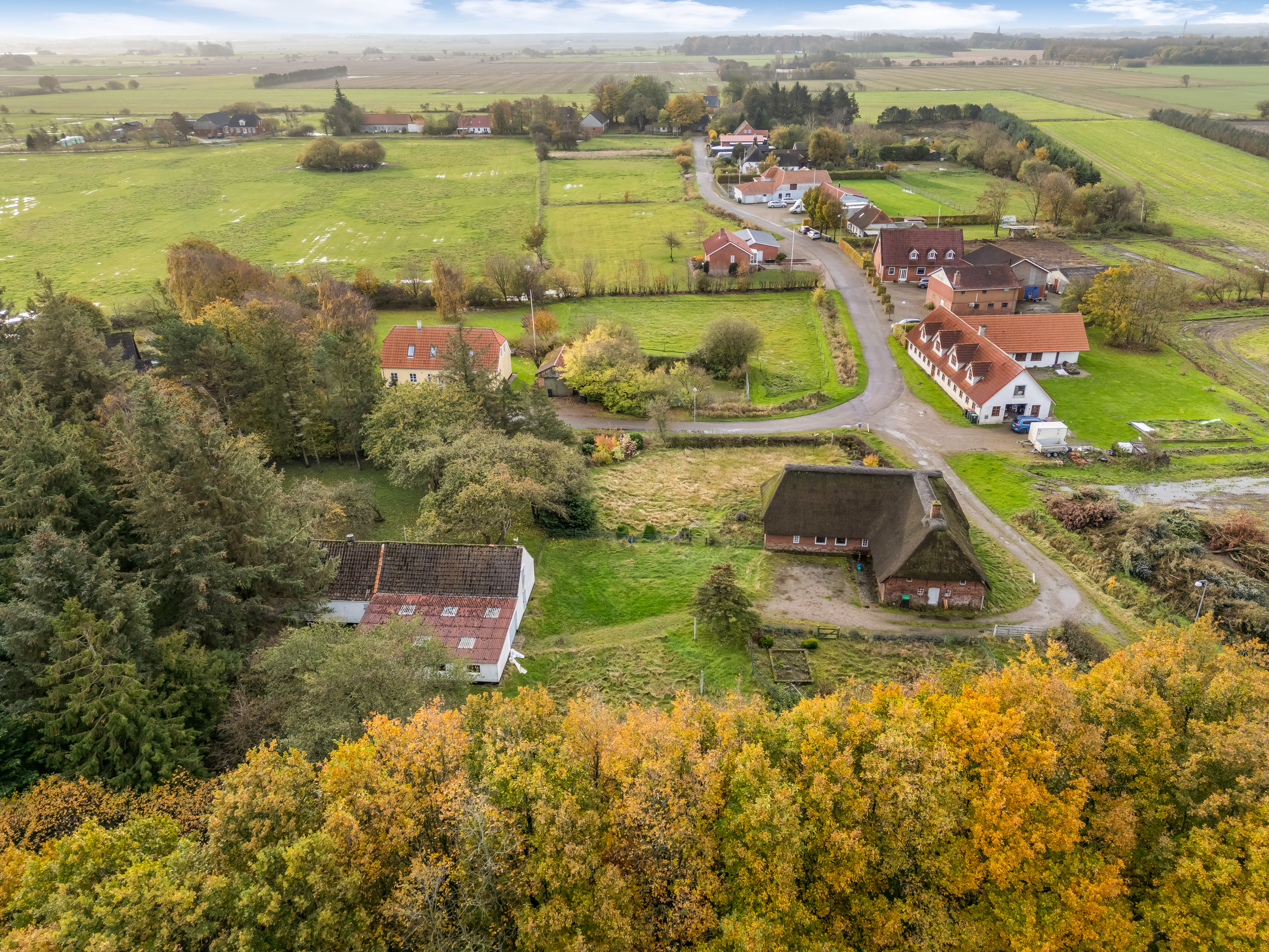 Fremhævet luftfoto billede i fuldskærmstilstand. Billede af Kristine Svendsvej 1, Gallehus, 6270 Tønder