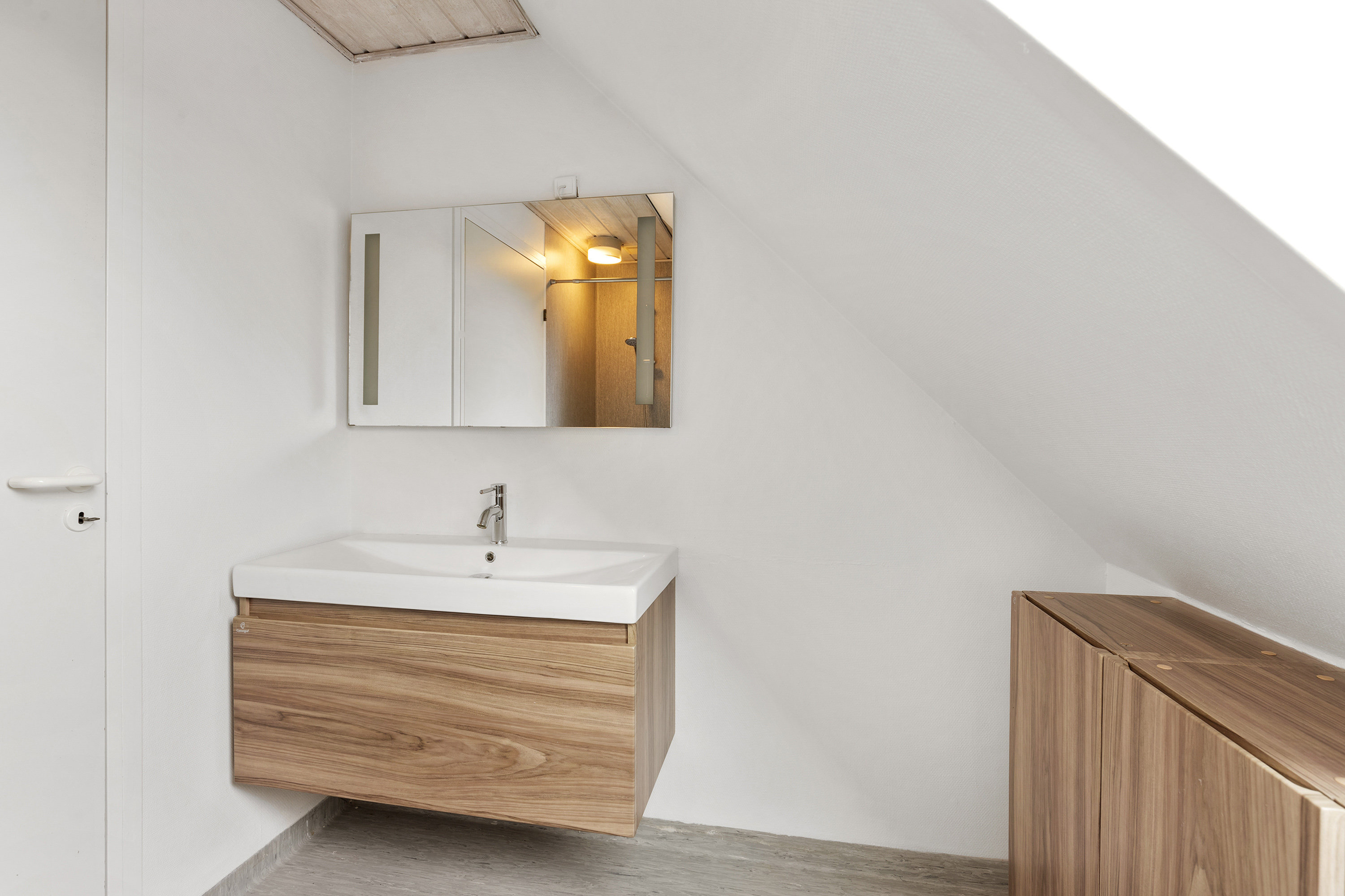 Fremhævet badeværelse billede i fuldskærmstilstand. Billede af Otto Mallings Kvarter 25, 9700 Brønderslev