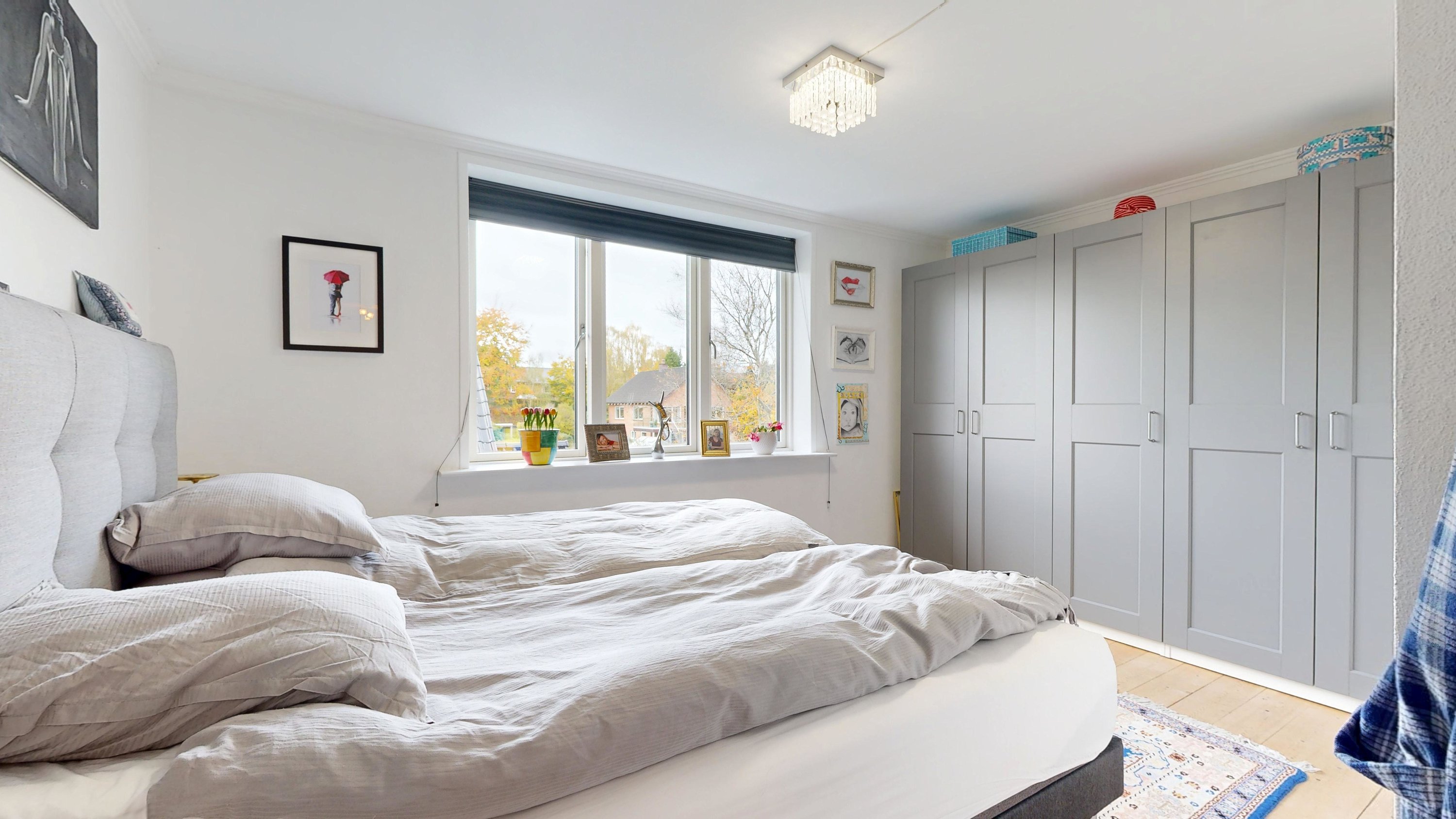 Fremhævet soveværelse billede i fuldskærmstilstand. Billede af Ansvej 55, 1., 8600 Silkeborg