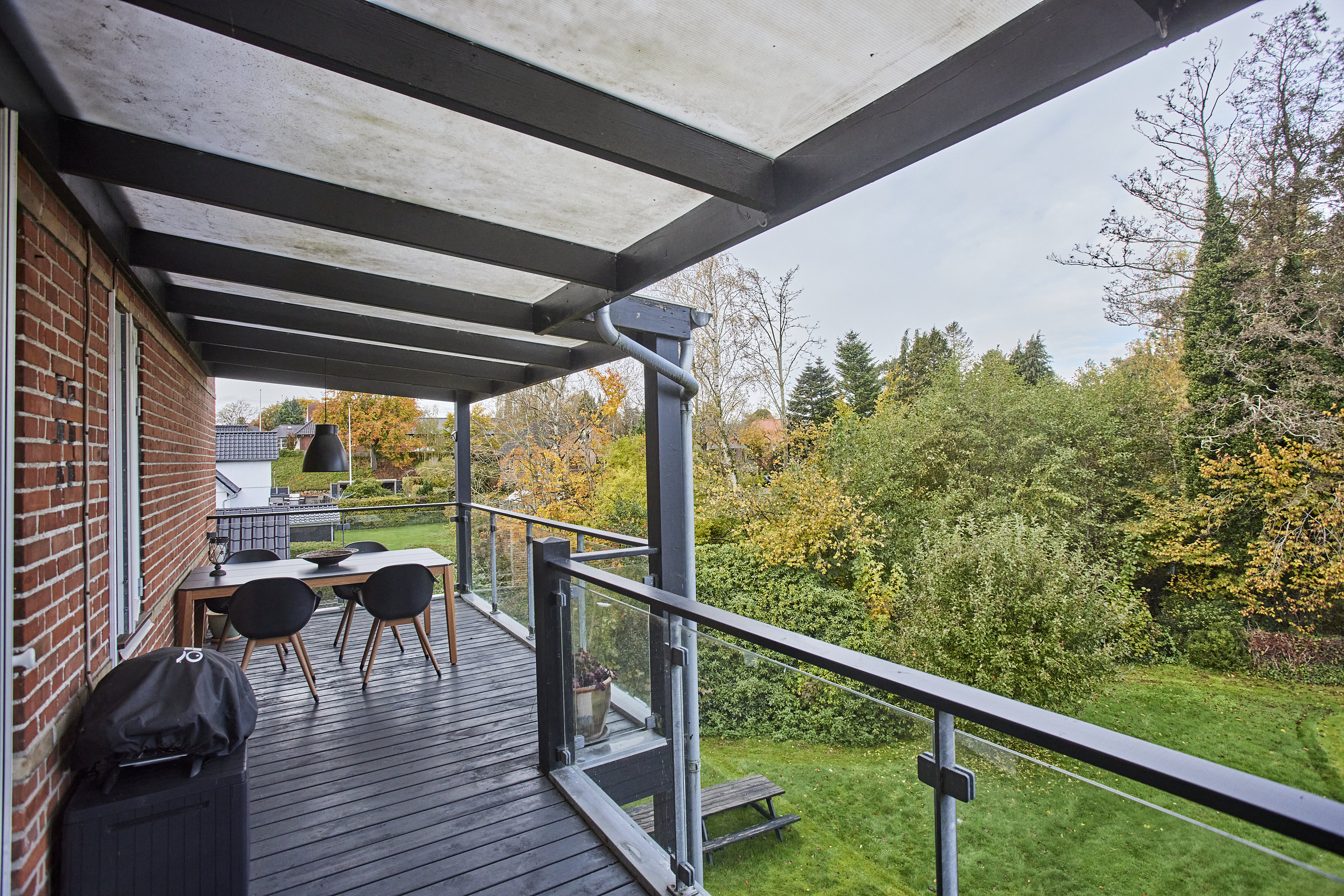 Fremhævet altan billede i fuldskærmstilstand. Billede af Ansvej 55, 1., 8600 Silkeborg