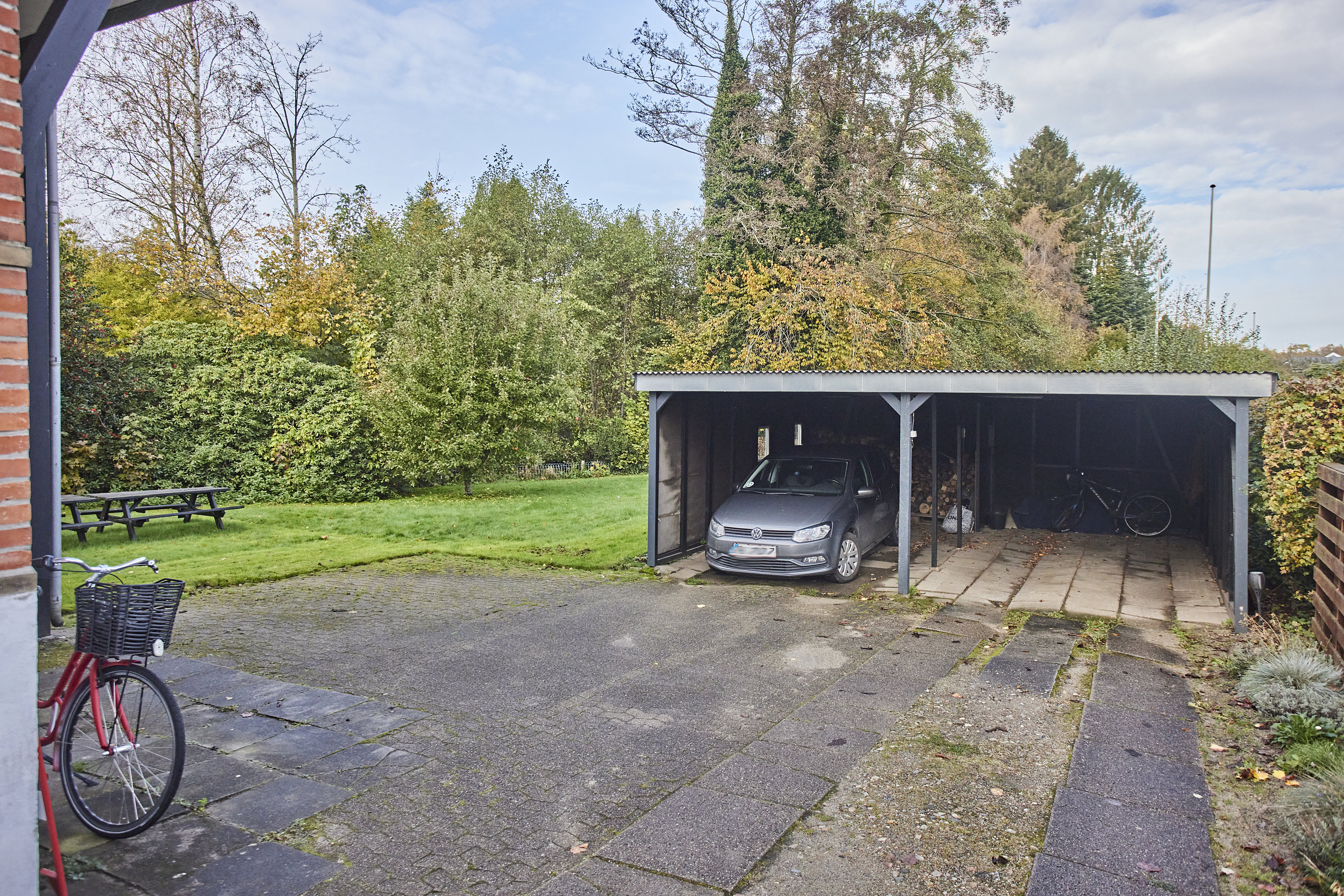 Fremhævet carport billede i fuldskærmstilstand. Billede af Ansvej 55, 1., 8600 Silkeborg