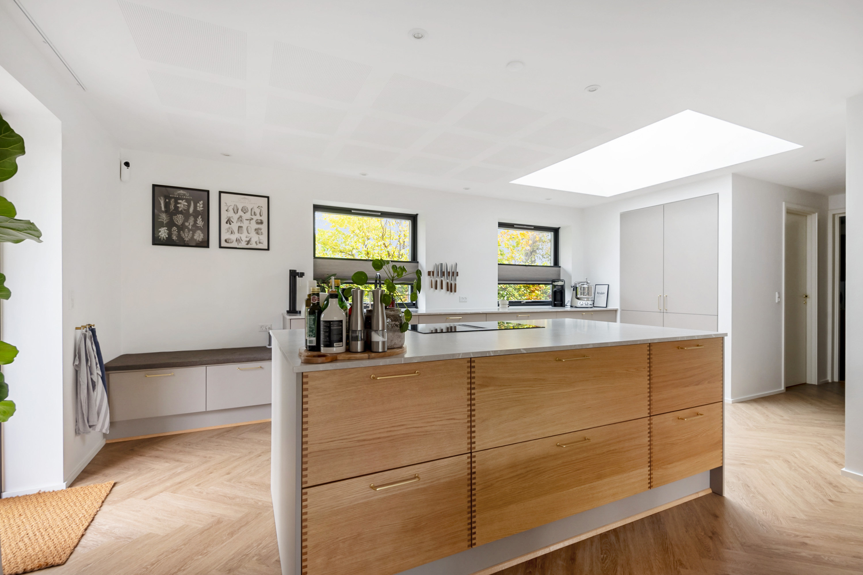 Fremhævet spisekøkken billede i fuldskærmstilstand. Billede af Rosenvænget 45, 6800 Varde