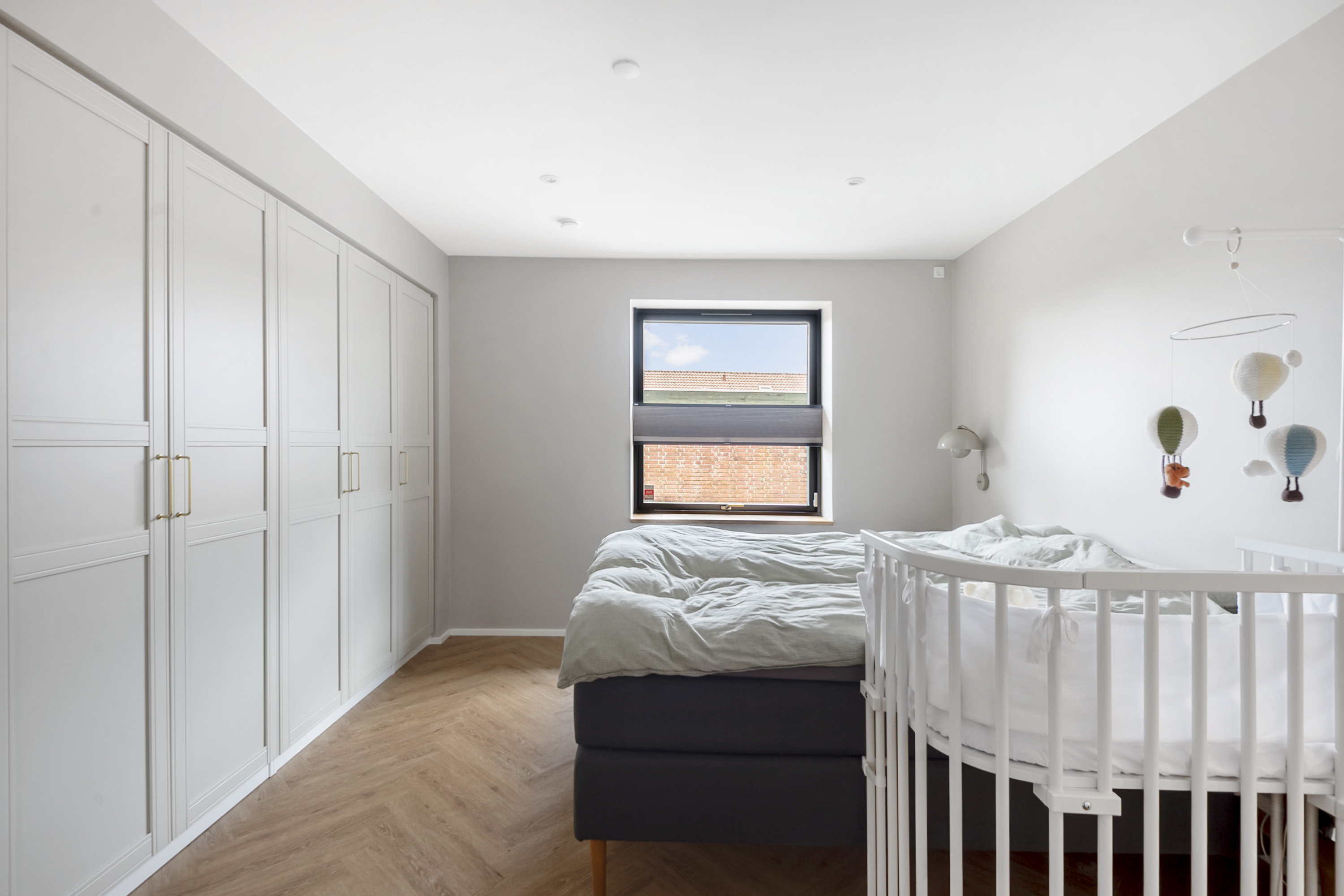 Fremhævet soveværelse billede i fuldskærmstilstand. Billede af Rosenvænget 45, 6800 Varde