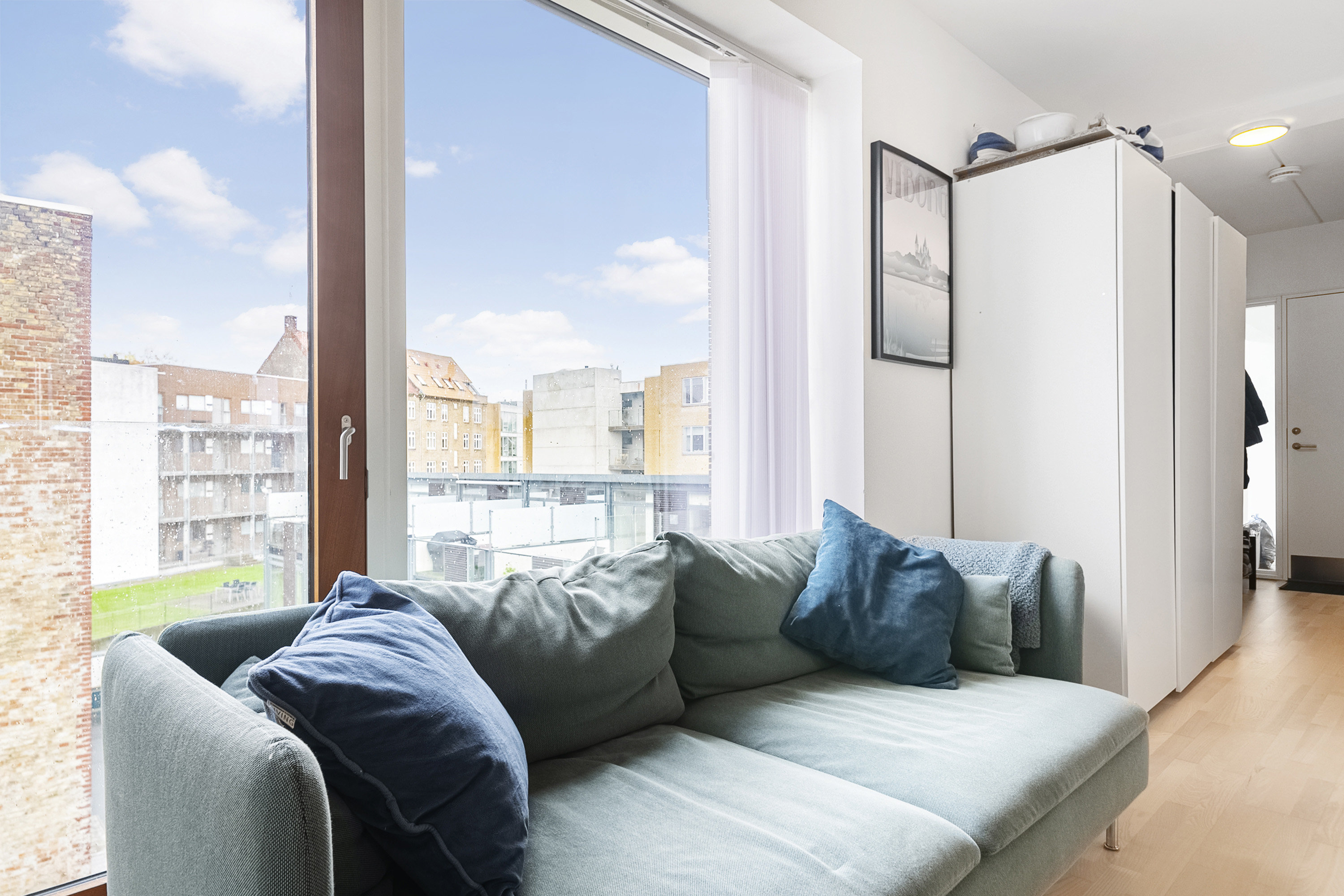 Fremhævet stue billede i fuldskærmstilstand. Billede af Nørrebrogade 20F, 3. th., 8000 Aarhus C