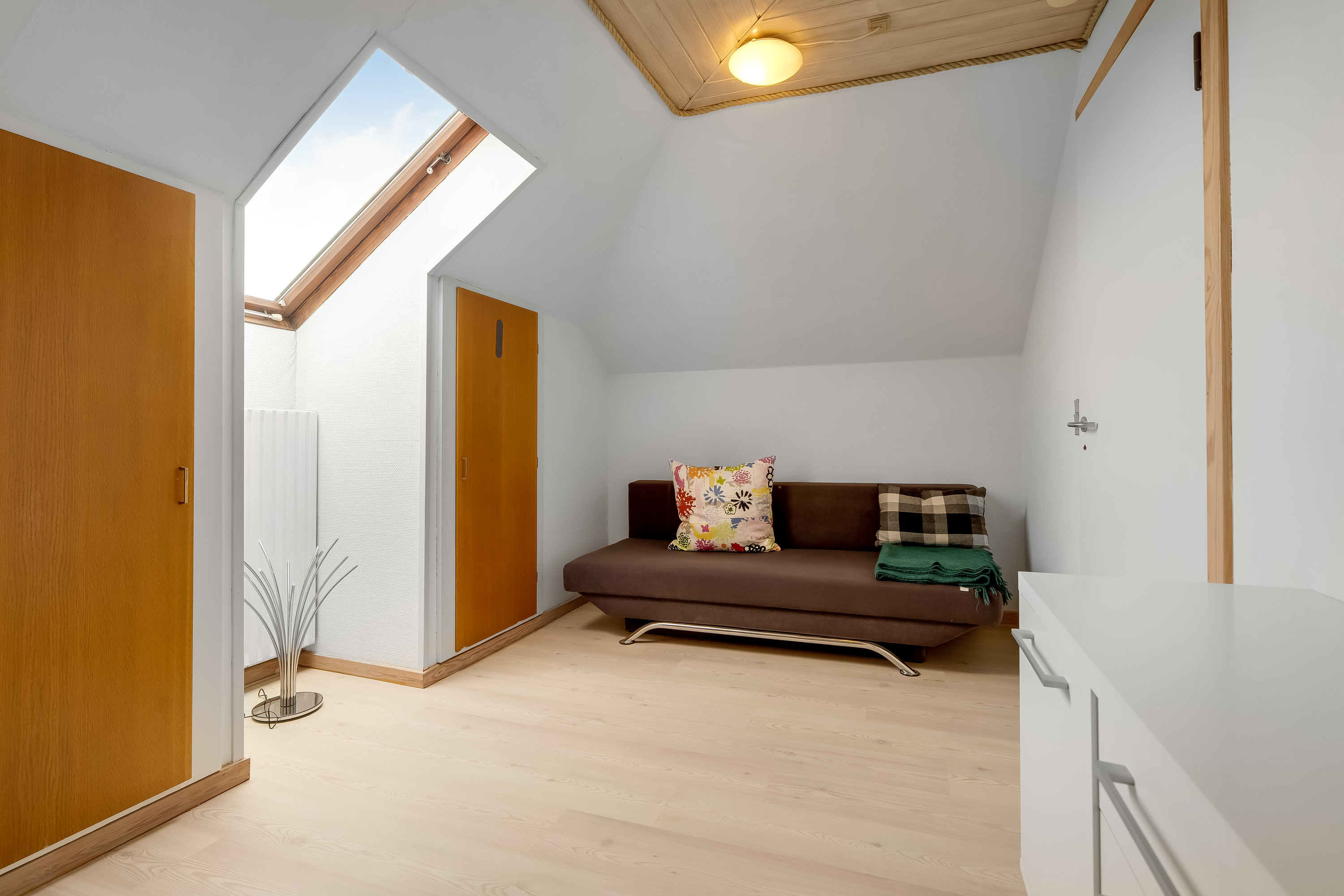 Fremhævet værelse billede i fuldskærmstilstand. Billede af Ålholmparken 54, 3400 Hillerød