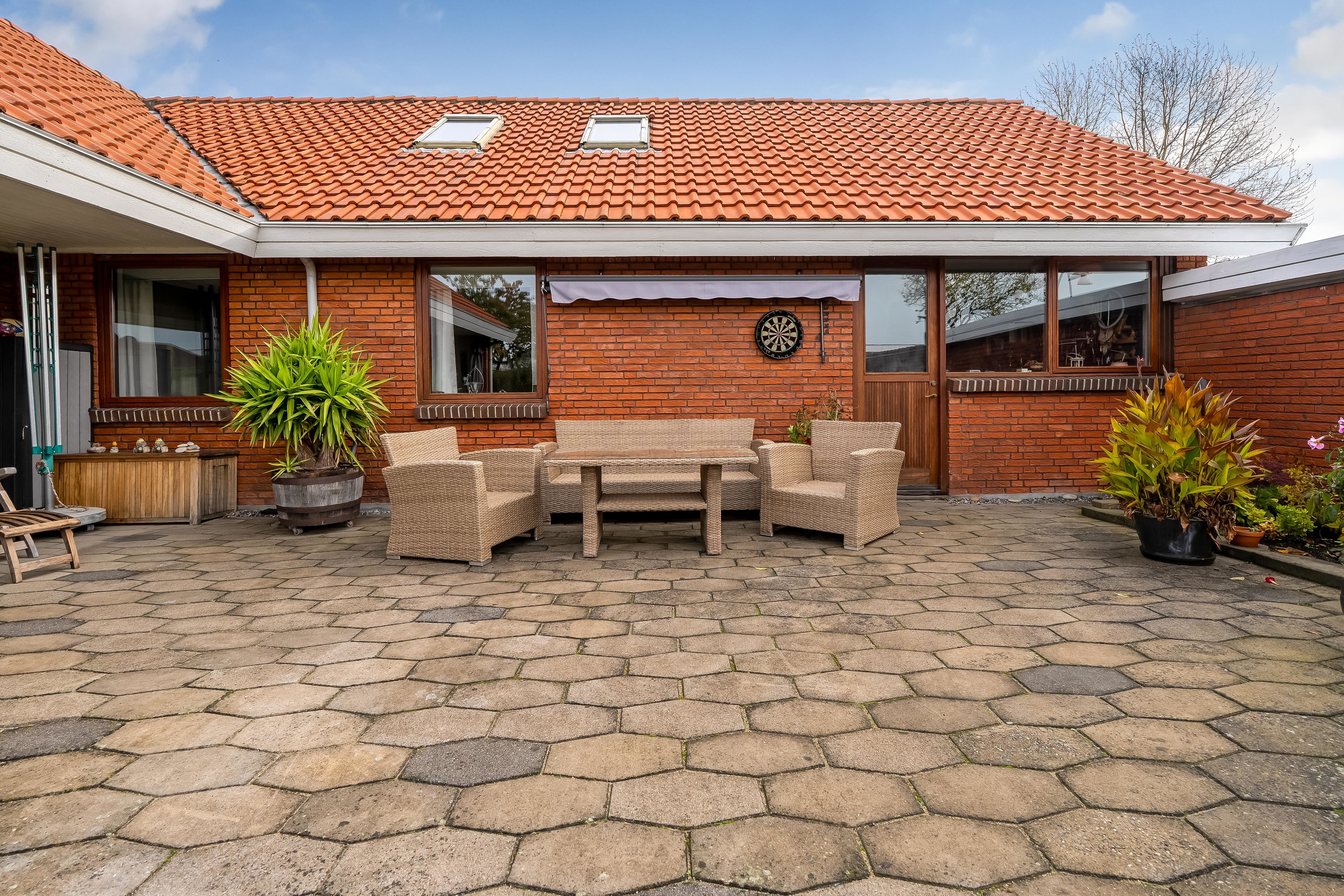 Fremhævet terrasse billede i fuldskærmstilstand. Billede af Ålholmparken 54, 3400 Hillerød