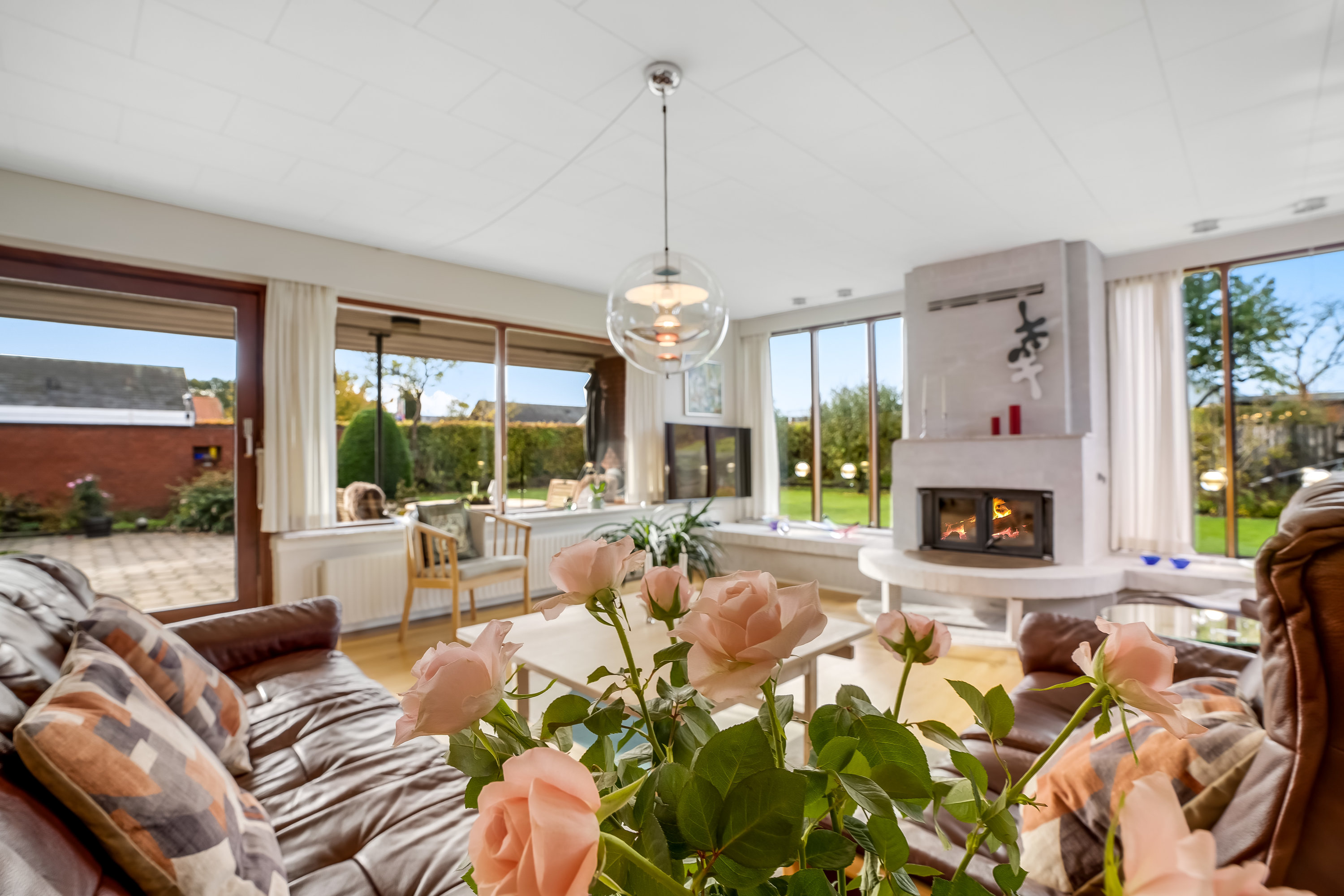 Fremhævet stue billede i fuldskærmstilstand. Billede af Ålholmparken 54, 3400 Hillerød