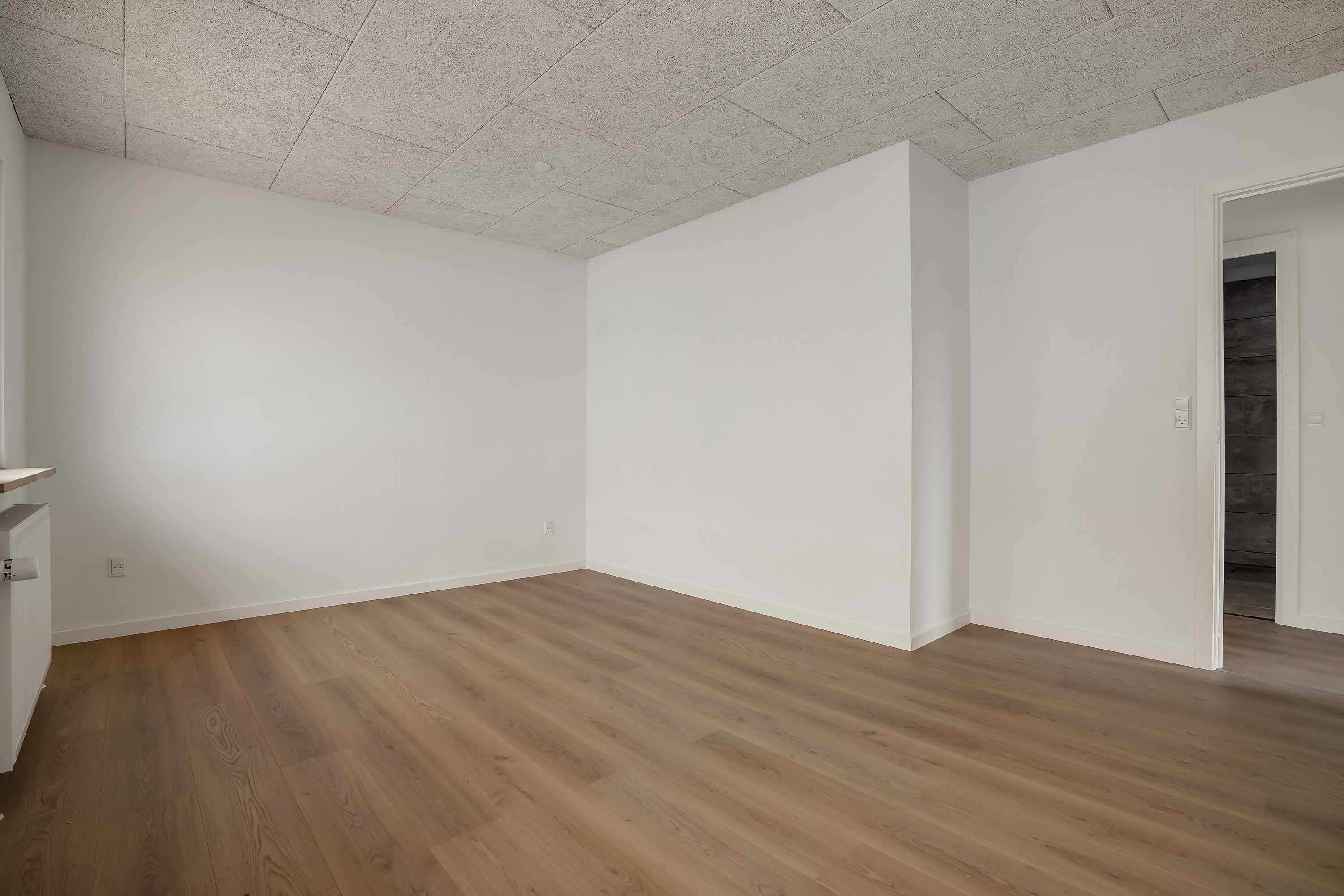 Fremhævet værelse billede i fuldskærmstilstand. Billede af Gammelgårdsvej 3, 7321 Gadbjerg